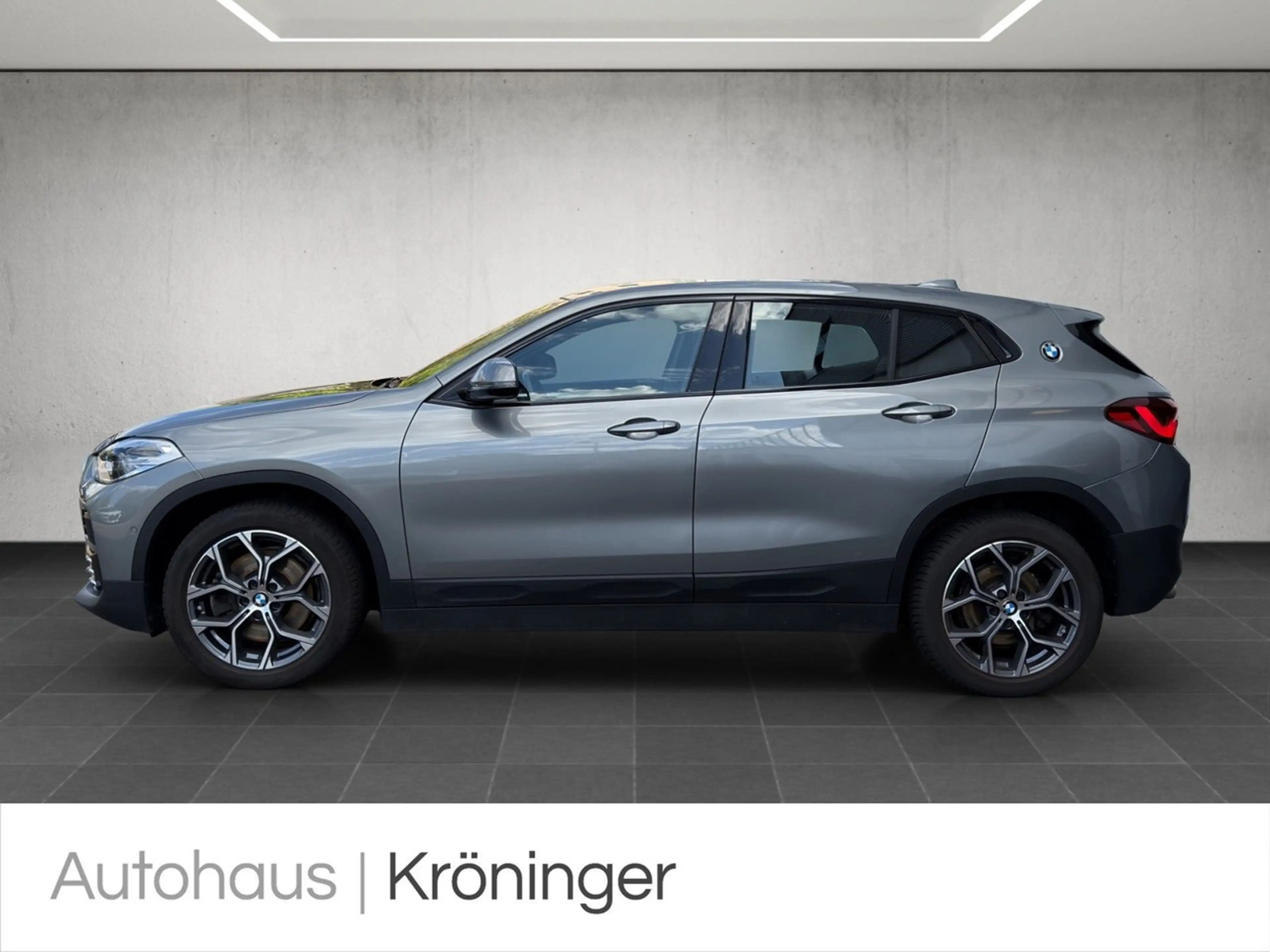 BMW X2 xDrive 20 i Advantage Plus Business LED — photo 3
