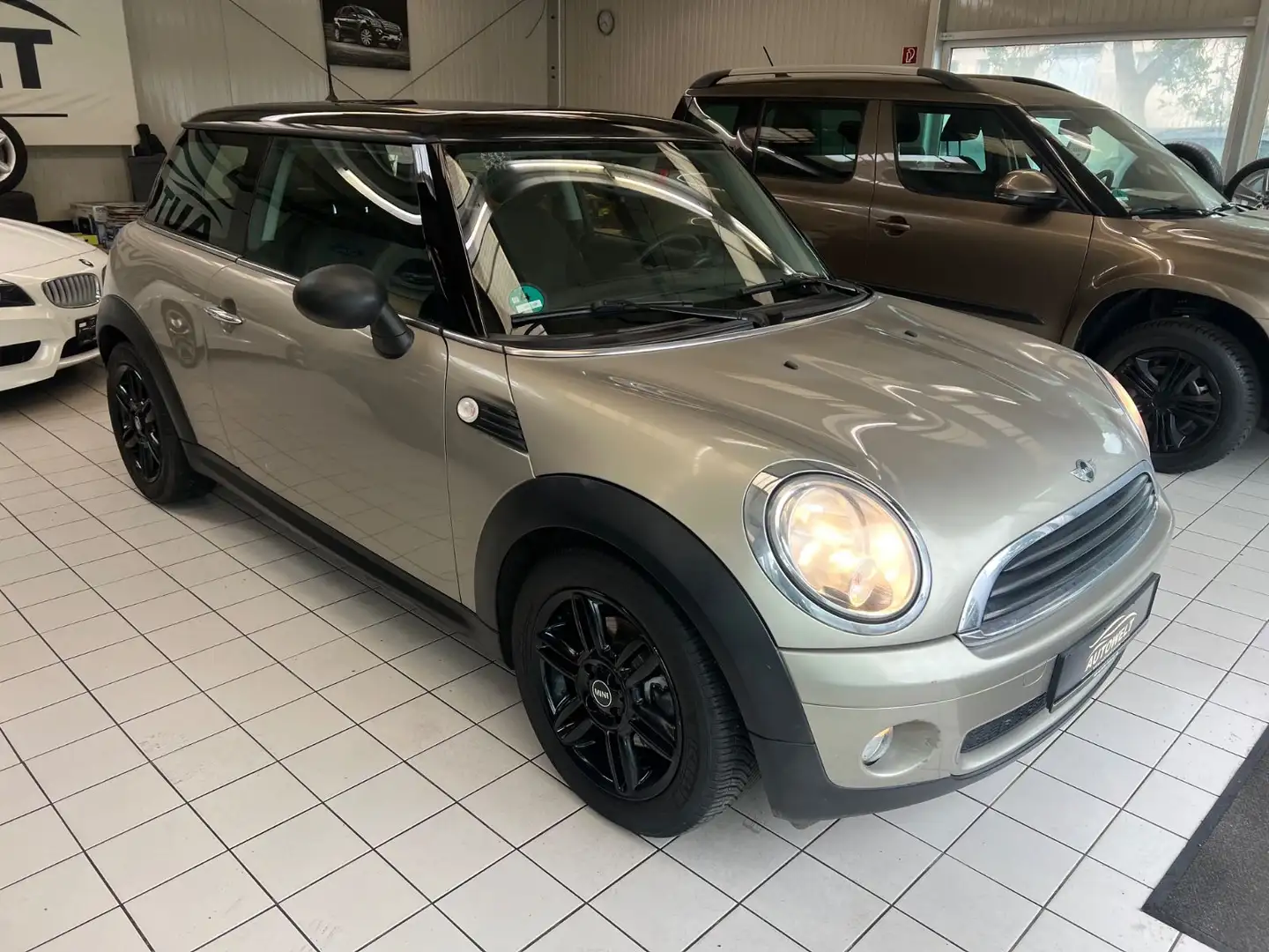 MINI One Mini*TÜVneu*Service*Garantie*Sitz-H*Klima* Plateado - 1