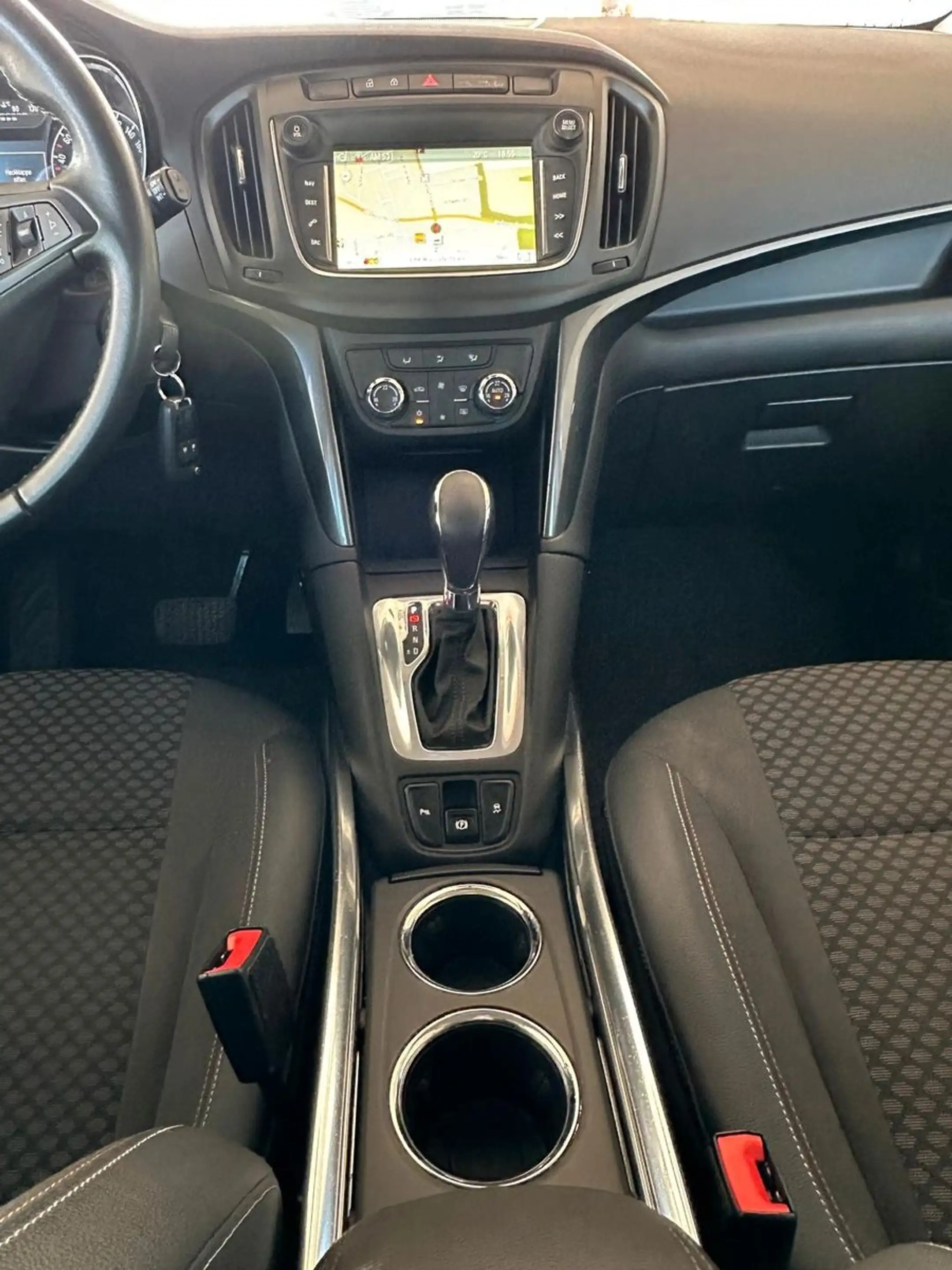 Opel Zafira Tourer *Navi*/Sitze — photo 7