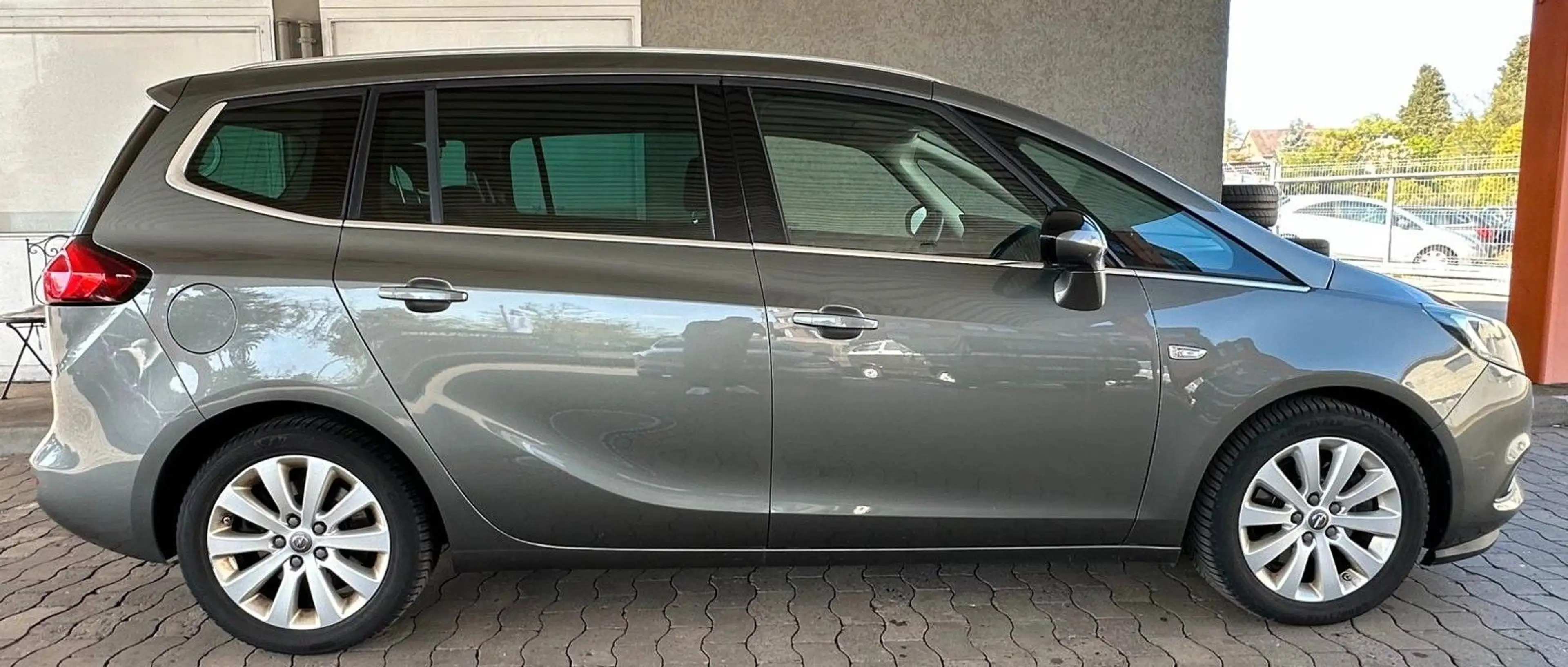 Opel Zafira Tourer *Navi*/Sitze — photo 4