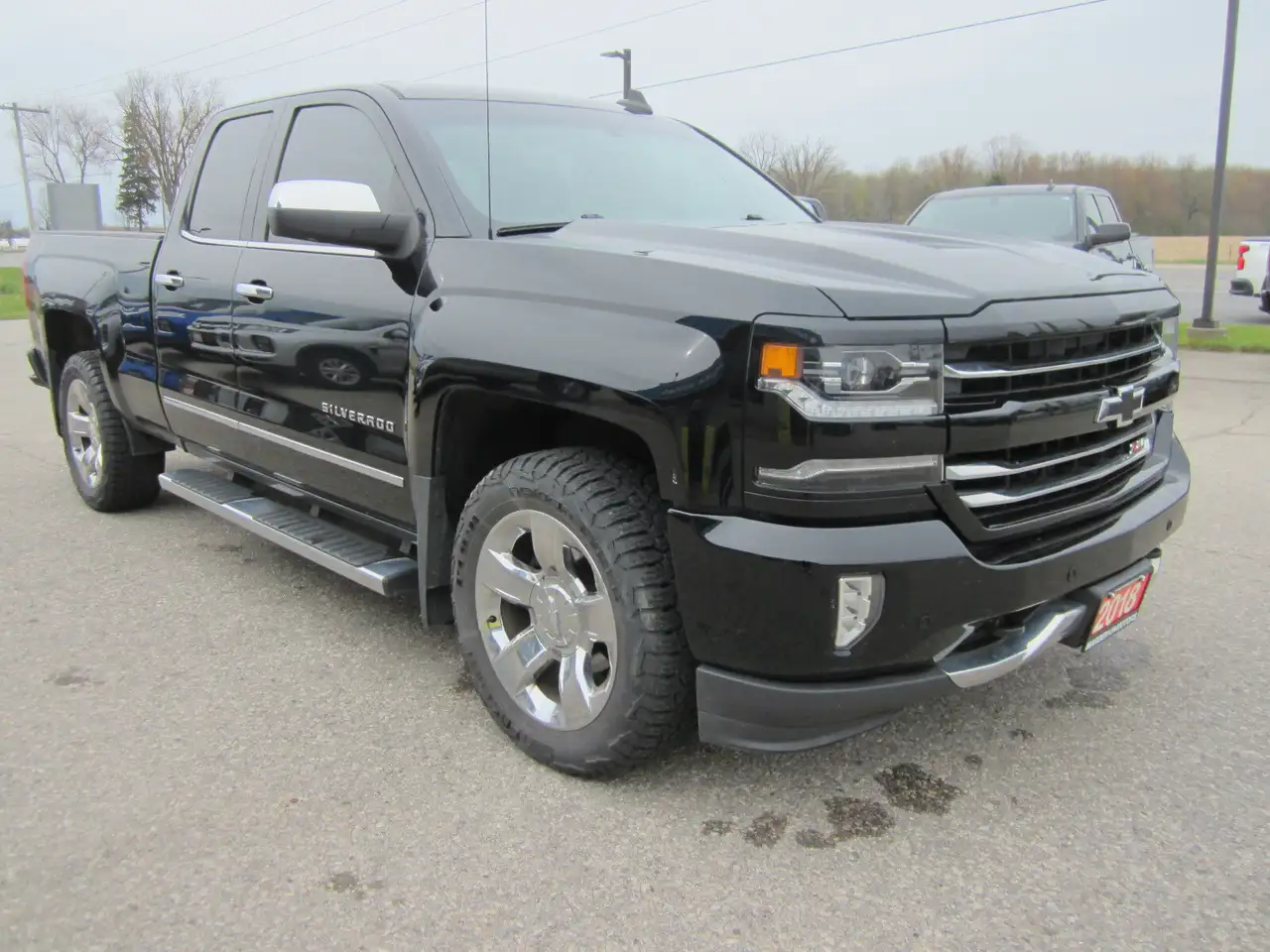 Chevrolet Silverado 1500 снимка Chevrolet Silverado 1500