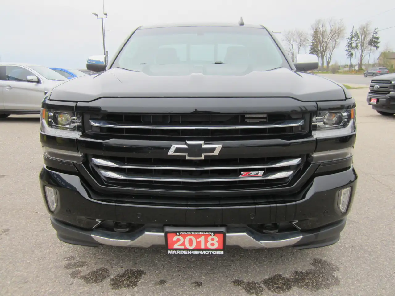 Chevrolet Silverado 1500 снимка Chevrolet Silverado 1500