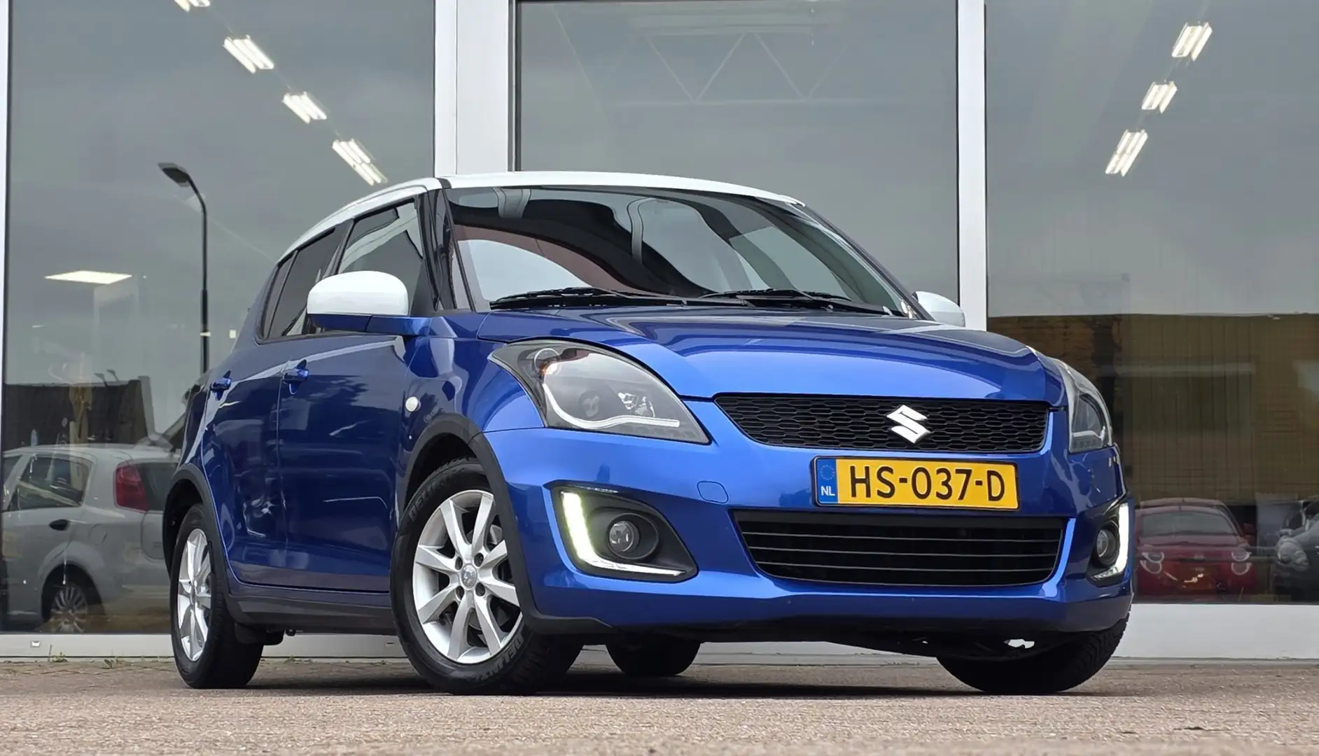 Suzuki Swift 1.2i 16V Dynamic EASSS LED Navi 2e Eigenaar Mooi! Blauw - 2