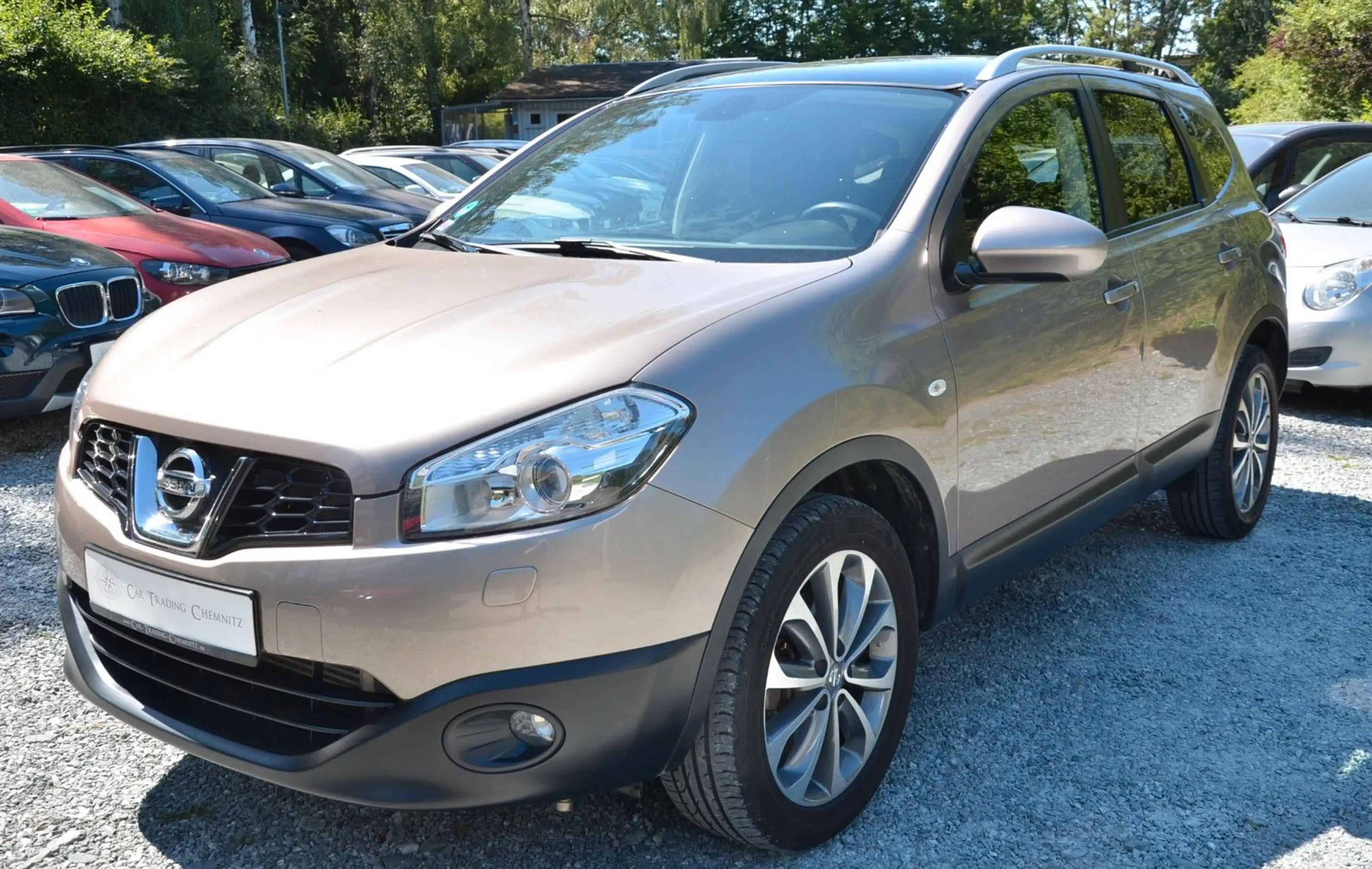 Nissan Qashqai+2 Tekna 2.0 dCi 4X4 Navi 7 Sitze Xenon