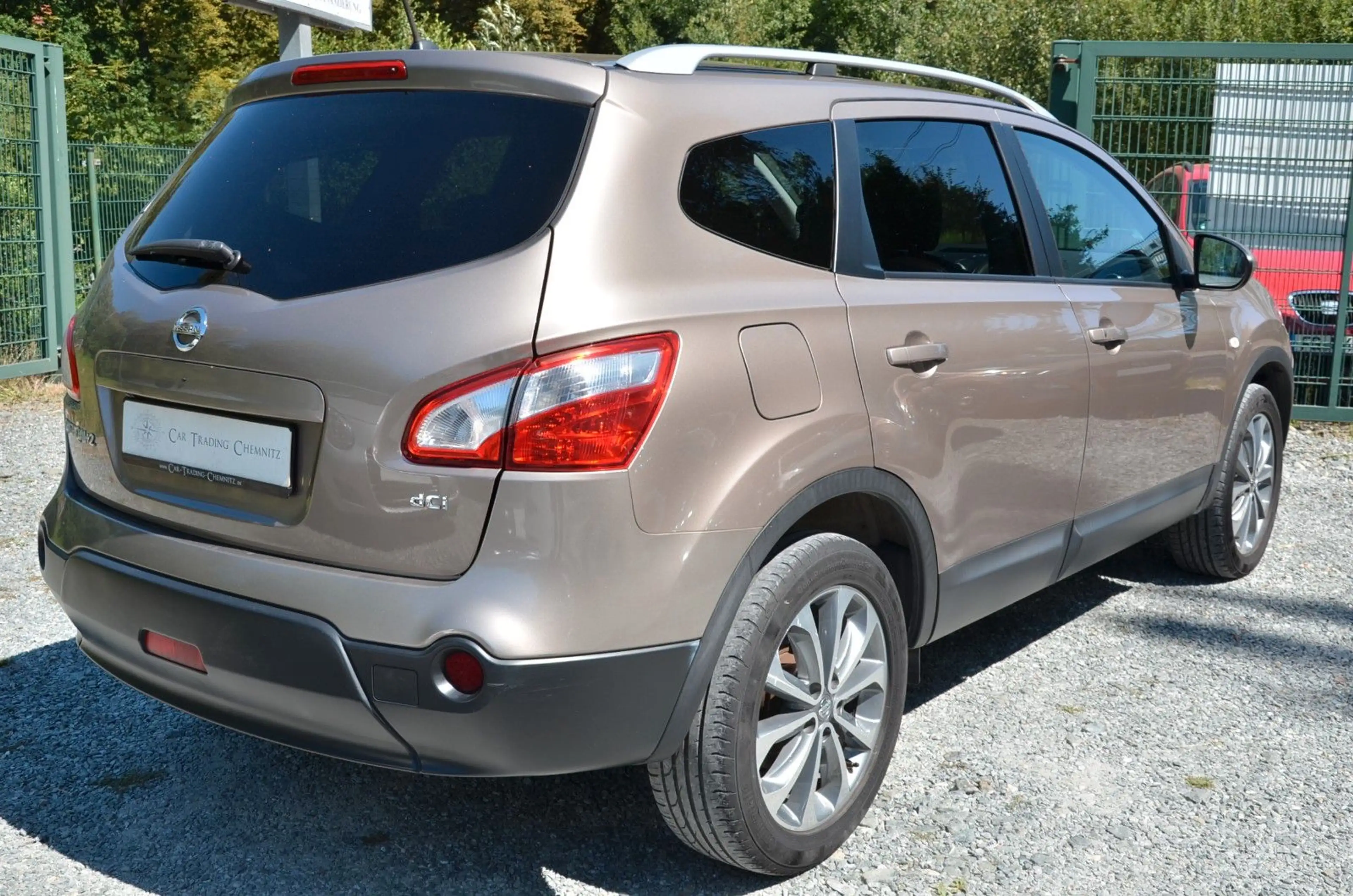 Nissan Qashqai+2 Tekna 2.0 dCi 4X4 Navi 7 Sitze Xenon — photo 5