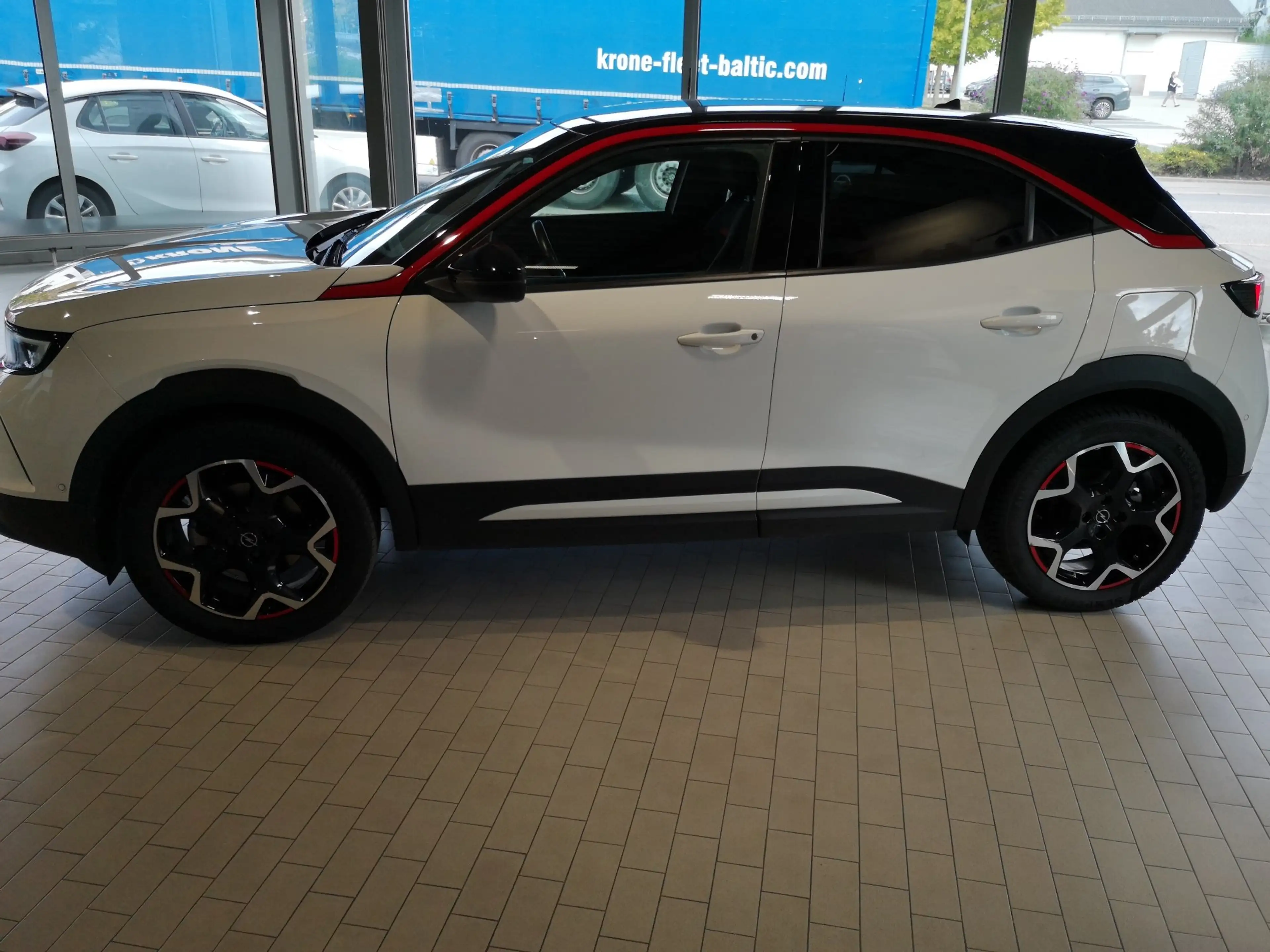Opel Mokka-E Mokka e GS Line AUT DynLicht Fernlichtass. Kam. — photo 3