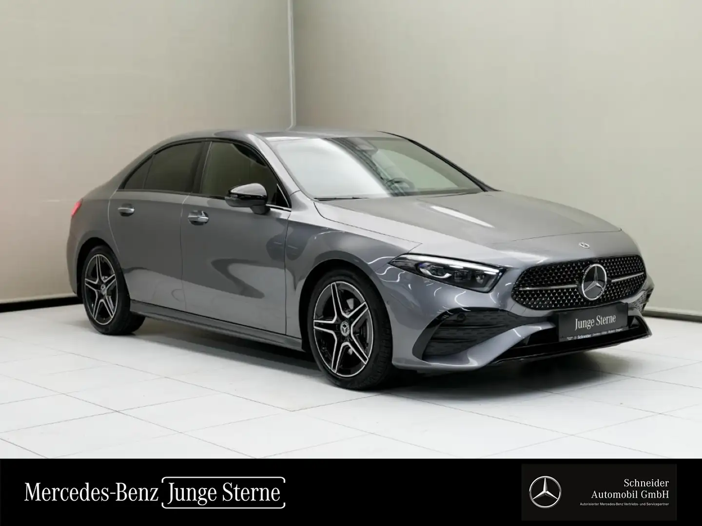 Mercedes-Benz A 200 d Limousine W-Paket Night Sport KAM SpurW Gris - 1