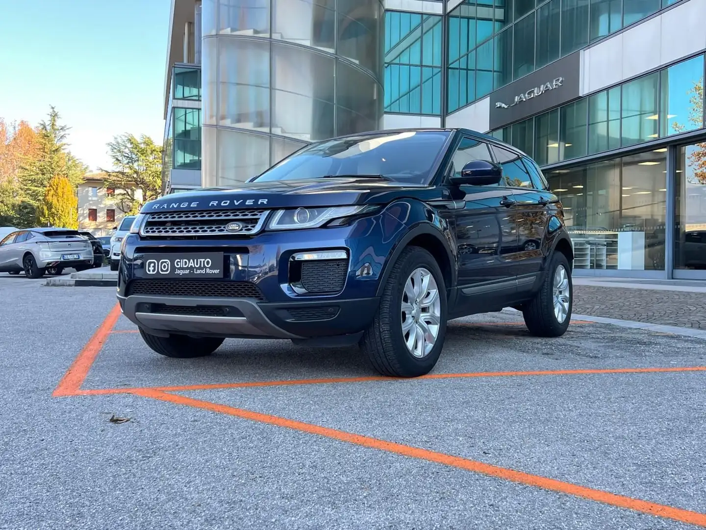 Land Rover Range Rover Evoque Range Rover Evoque D150 SE Auto | Approved 24 Mesi Blu/Azzurro - 2