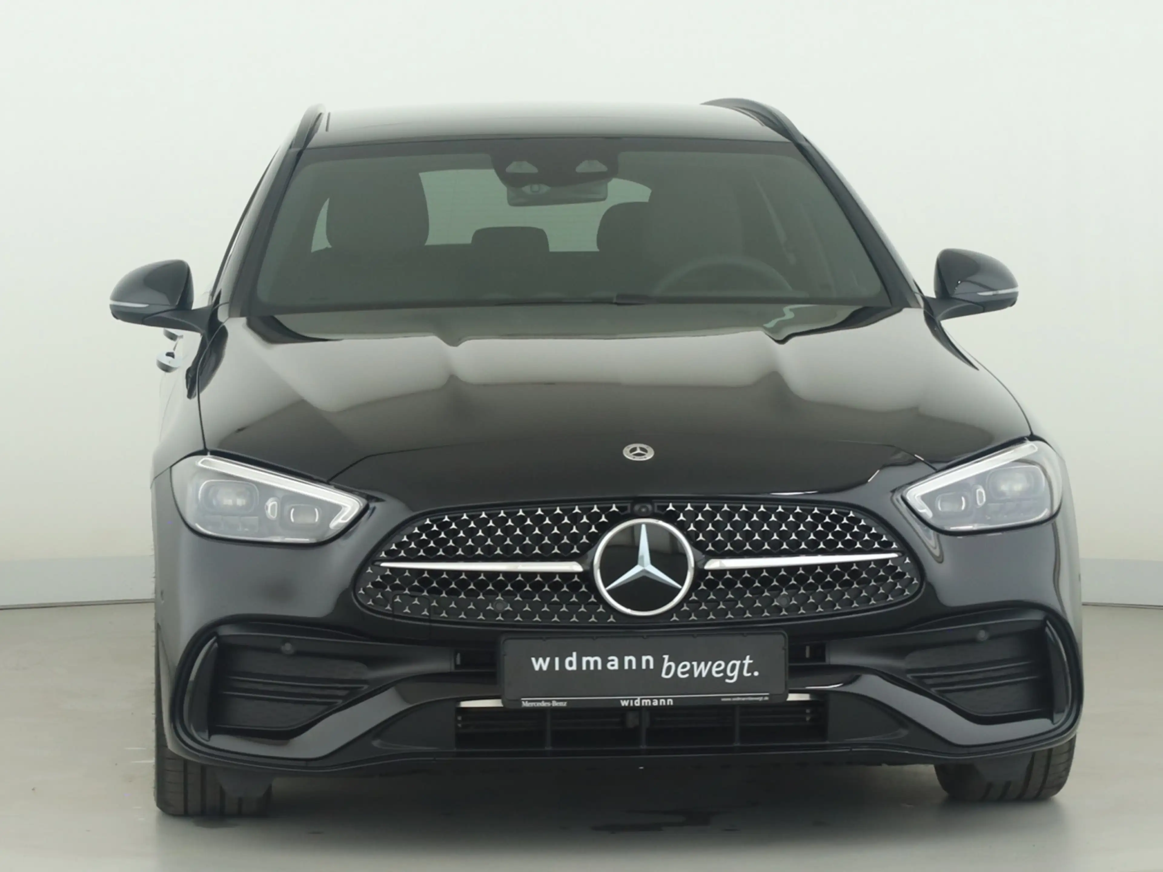 Mercedes-Benz C 300 d T-Modell 360 ACC AHK AUT Akustikglas LED — photo 3