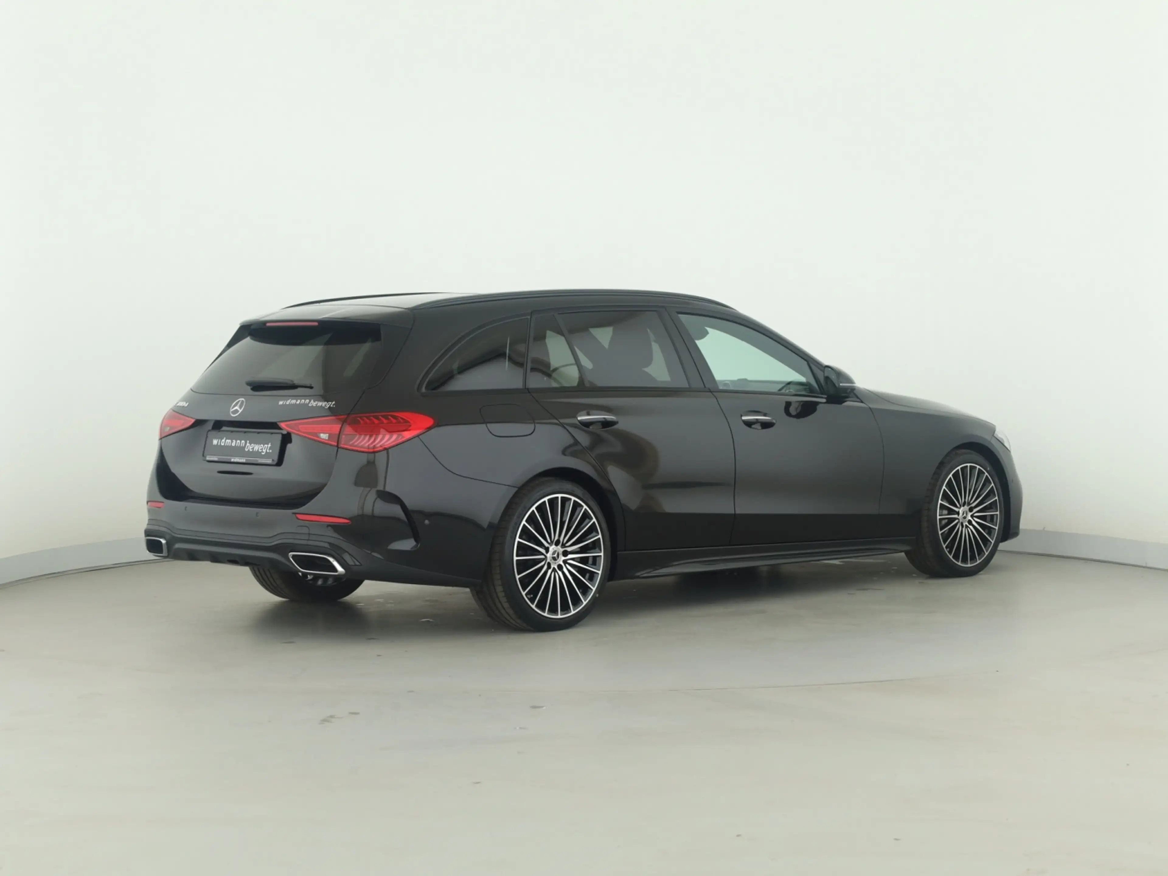 Mercedes-Benz C 300 d T-Modell 360 ACC AHK AUT Akustikglas LED — photo 6