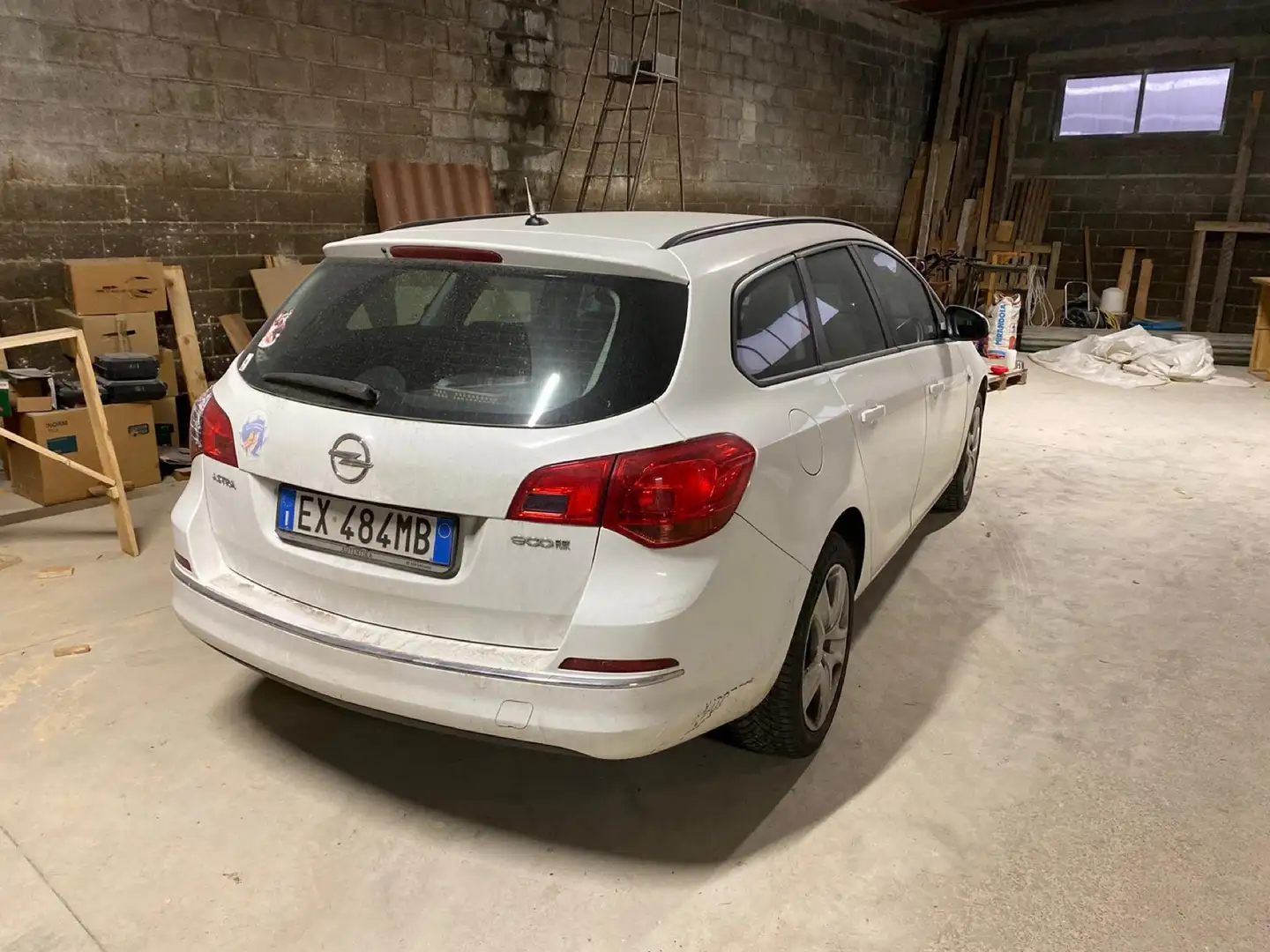 Opel Astra Sports Tourer 1.6 cdti ecoflex 110cv - 2
