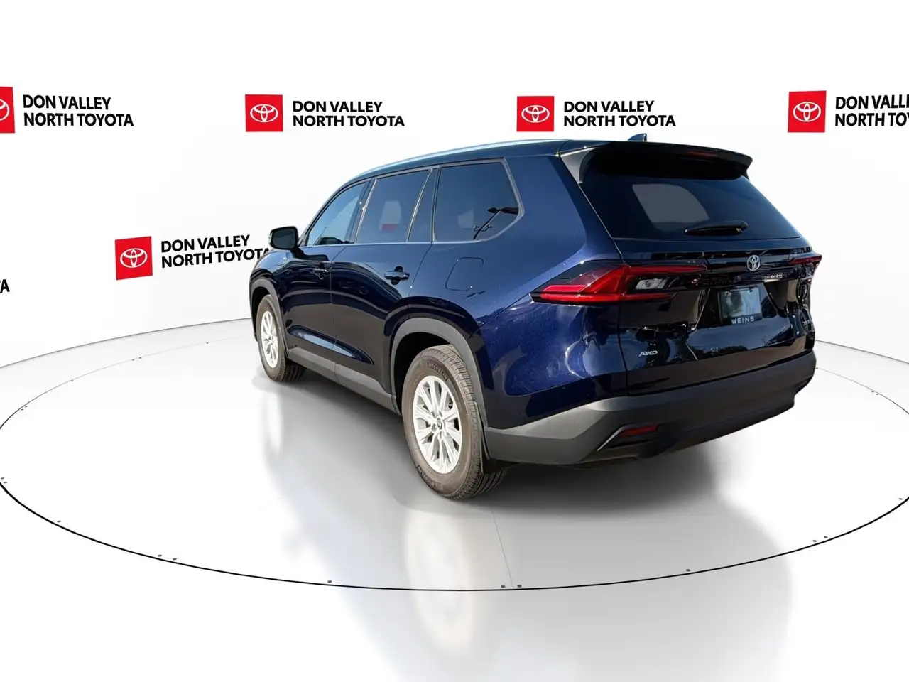 Toyota Grand Highlander снимка Toyota Grand Highlander