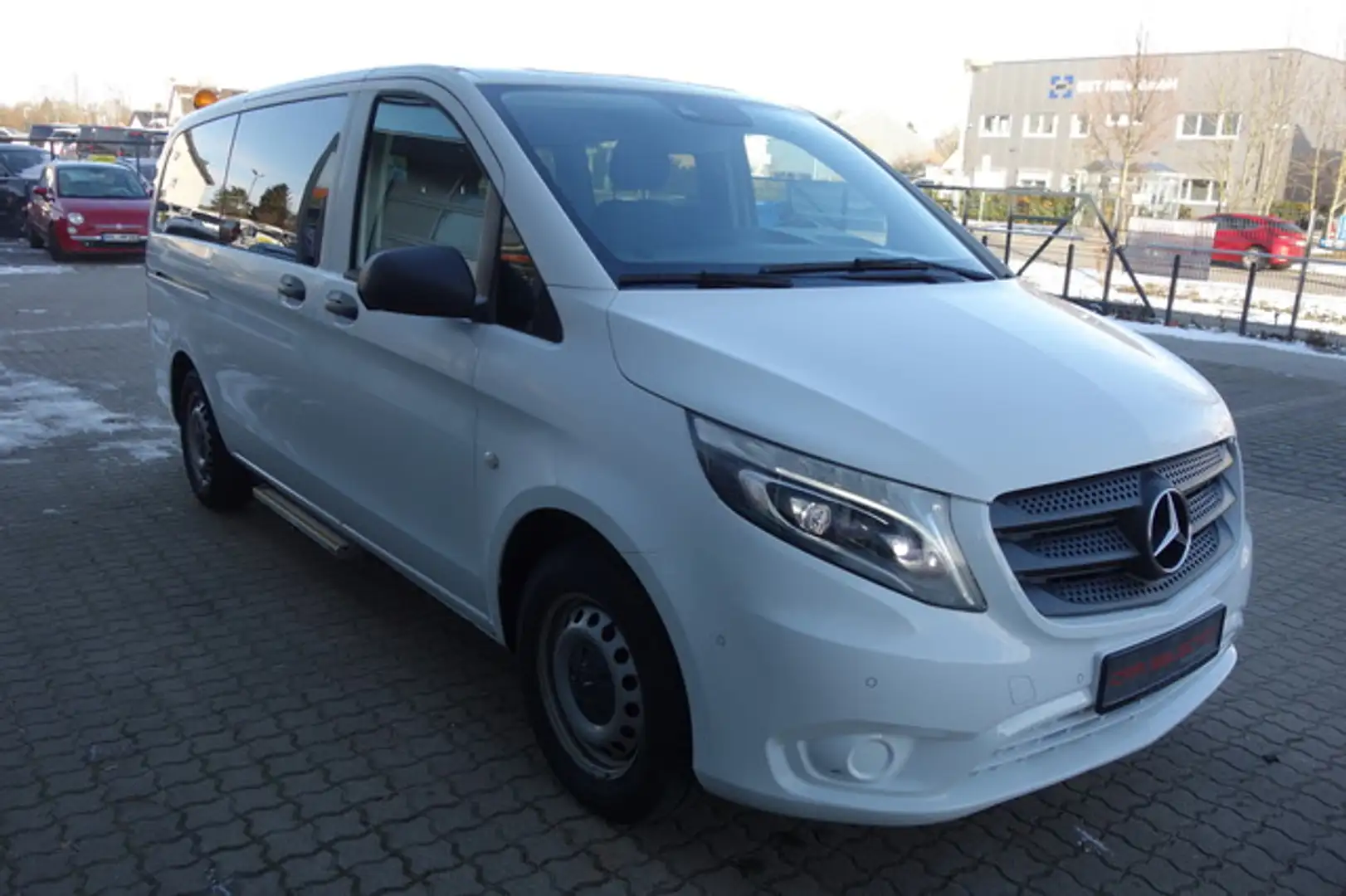 Mercedes-Benz Vito 111 CDI Tourer Lang ROLLSTUHLRAMPE/LED/STDHZG White - 2