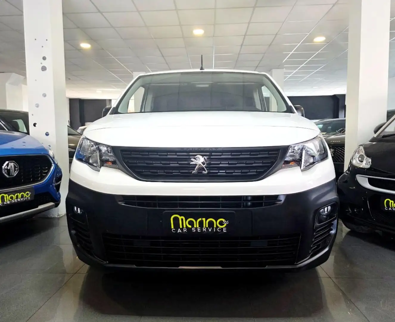 Peugeot Partner BlueHDi 75 Active Blanc - 2