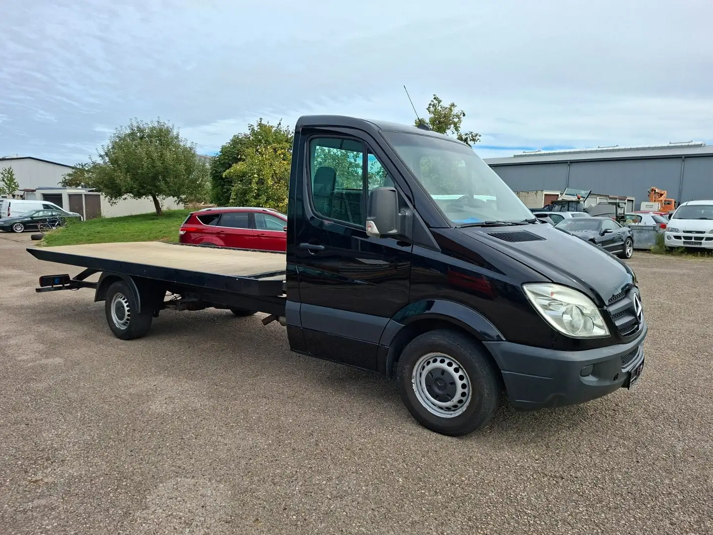 Mercedes-Benz 319 CDI Abschleppwagen Schwarz - 1