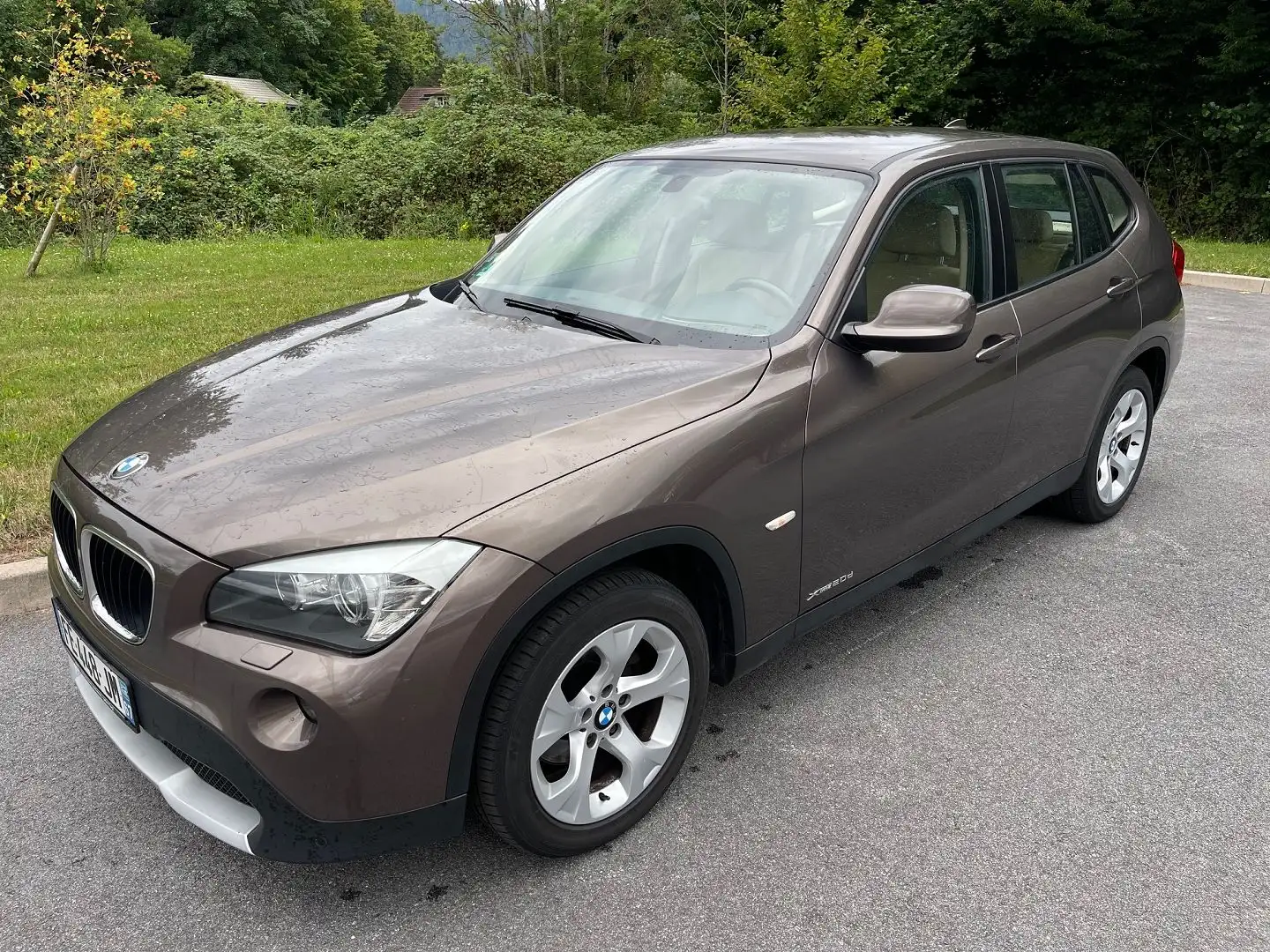 BMW X1 (E84) XDRIVE20DA 177CH CONFORT Braun - 1