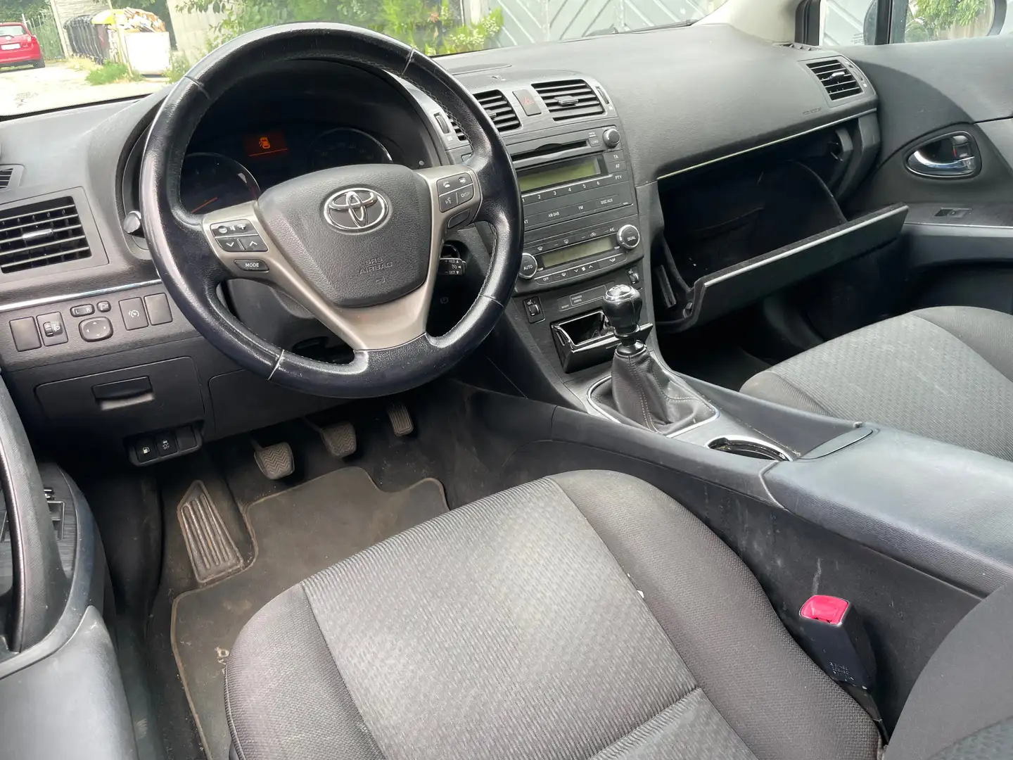 Toyota Avensis Avensis 1,8 Valvematic Comfort Comfort Schwarz - 2