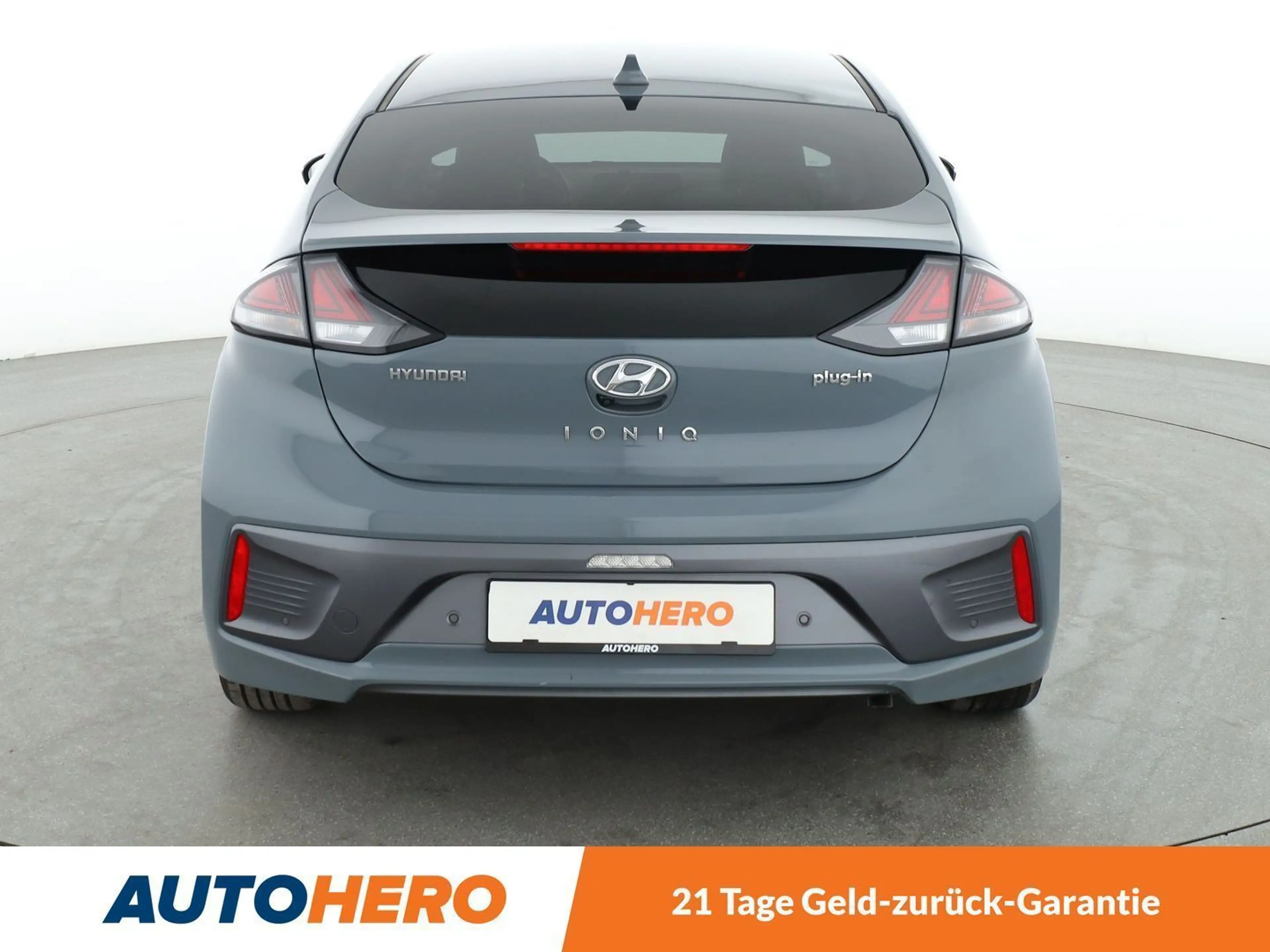 Hyundai IONIQ 1.6 Style Plug-In Hybrid Aut.*NAVI*LED*CAM*SHZ*LHZ — photo 5