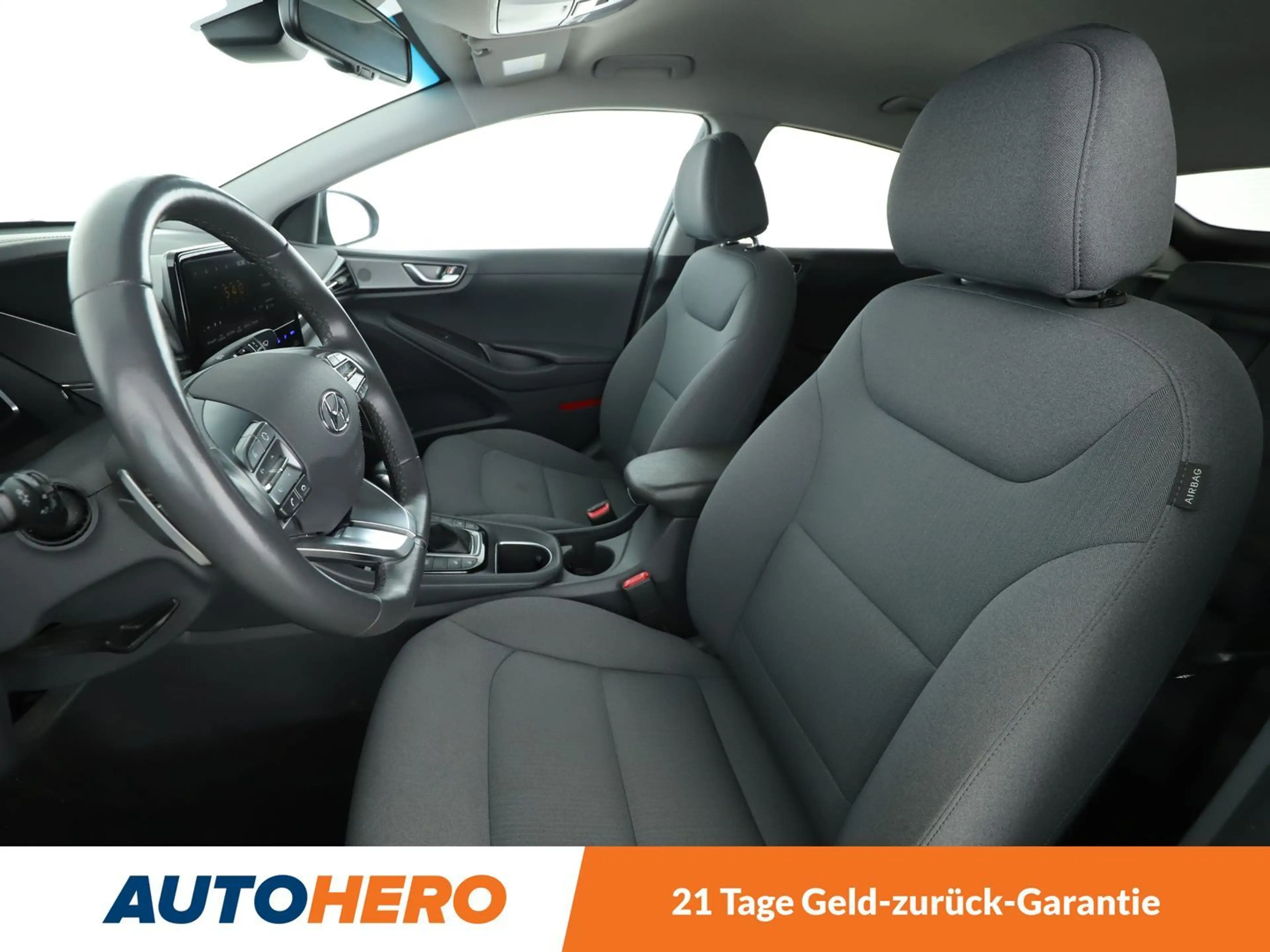 Hyundai IONIQ 1.6 Style Plug-In Hybrid Aut.*NAVI*LED*CAM*SHZ*LHZ — photo 10
