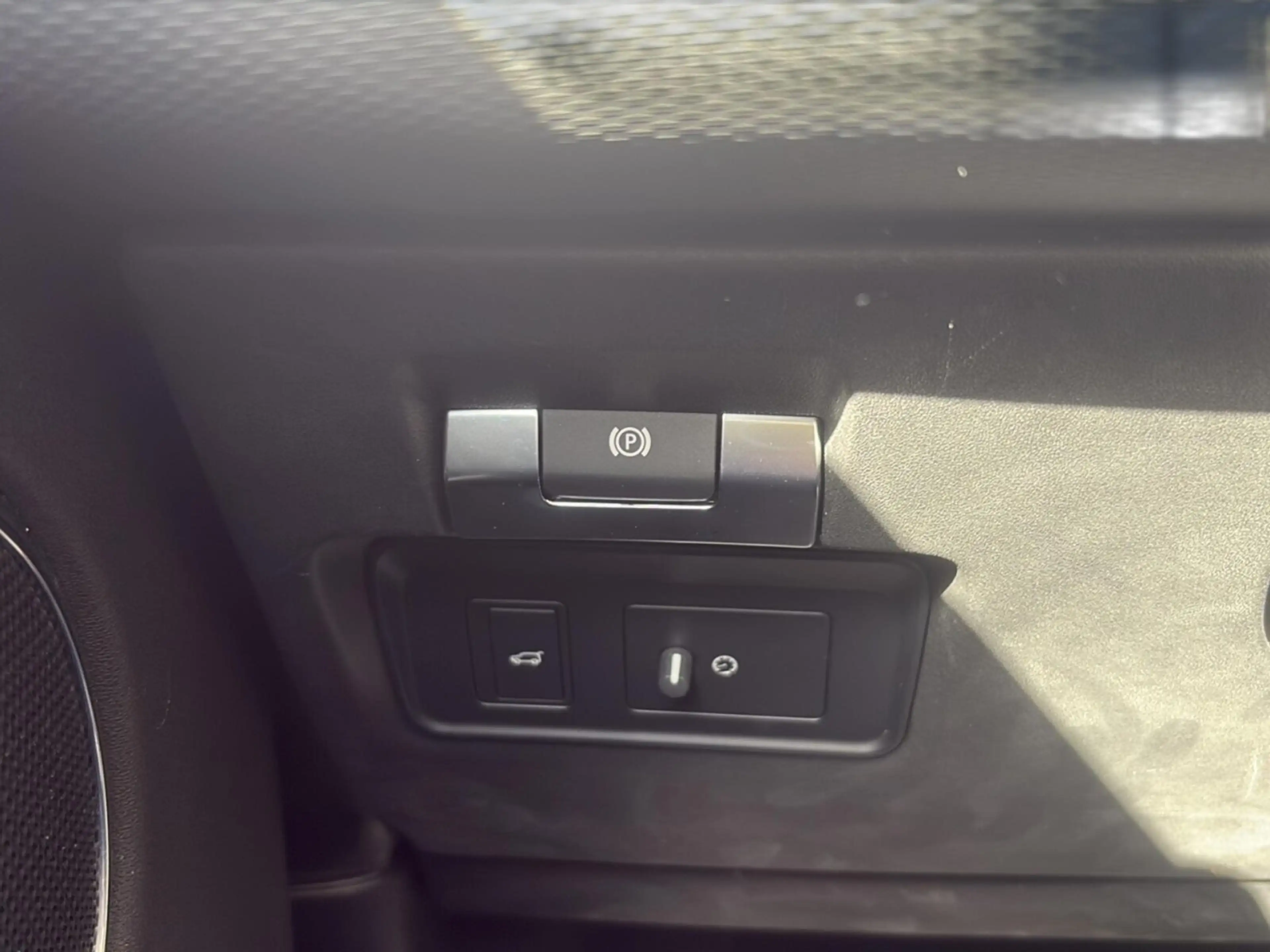 Land Rover Discovery Sport D165 R-Dyn.SE AHK|Winterpkt. — photo 13