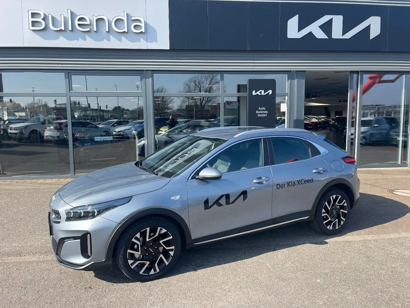 Kia XCeed 1.5 T-GDI 140 PS DCT Vision Komfort Silber - 1