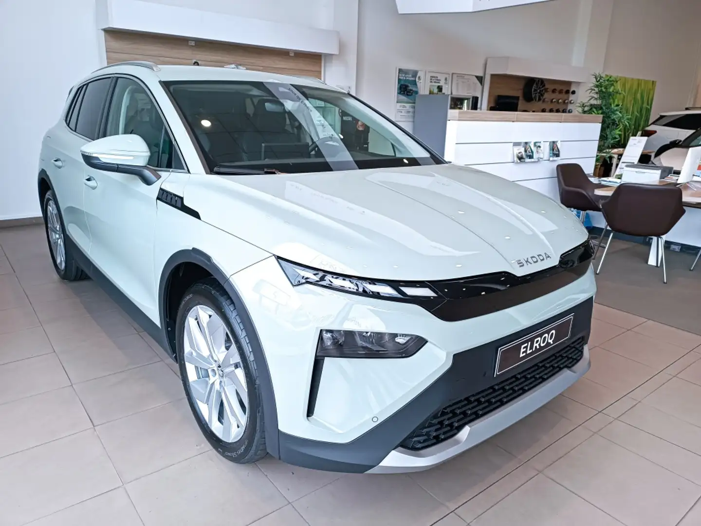 Skoda Elroq 60 150KW 63kWh Verde - 1
