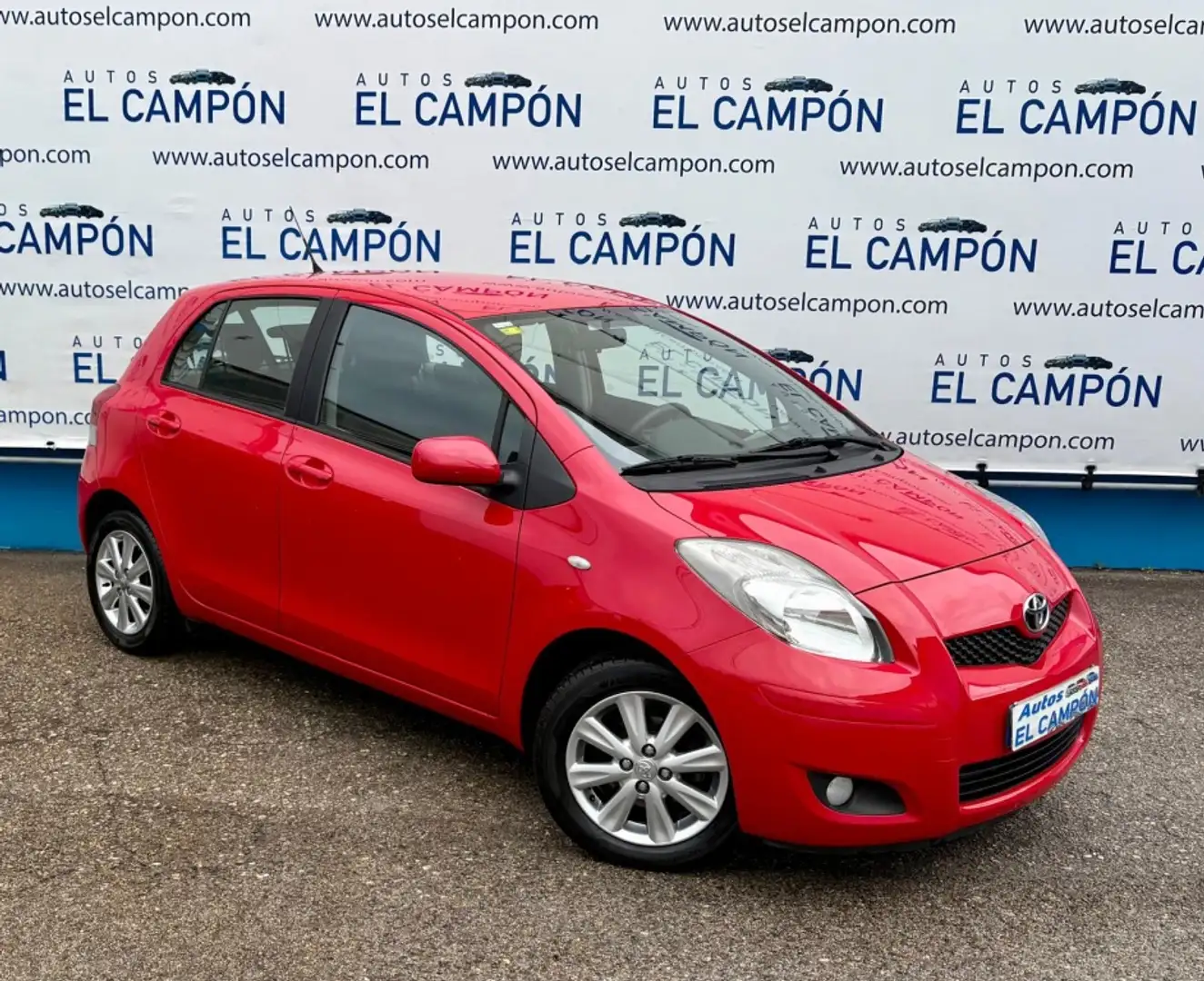 Toyota Yaris 1.4D-4D Connect Rot - 2