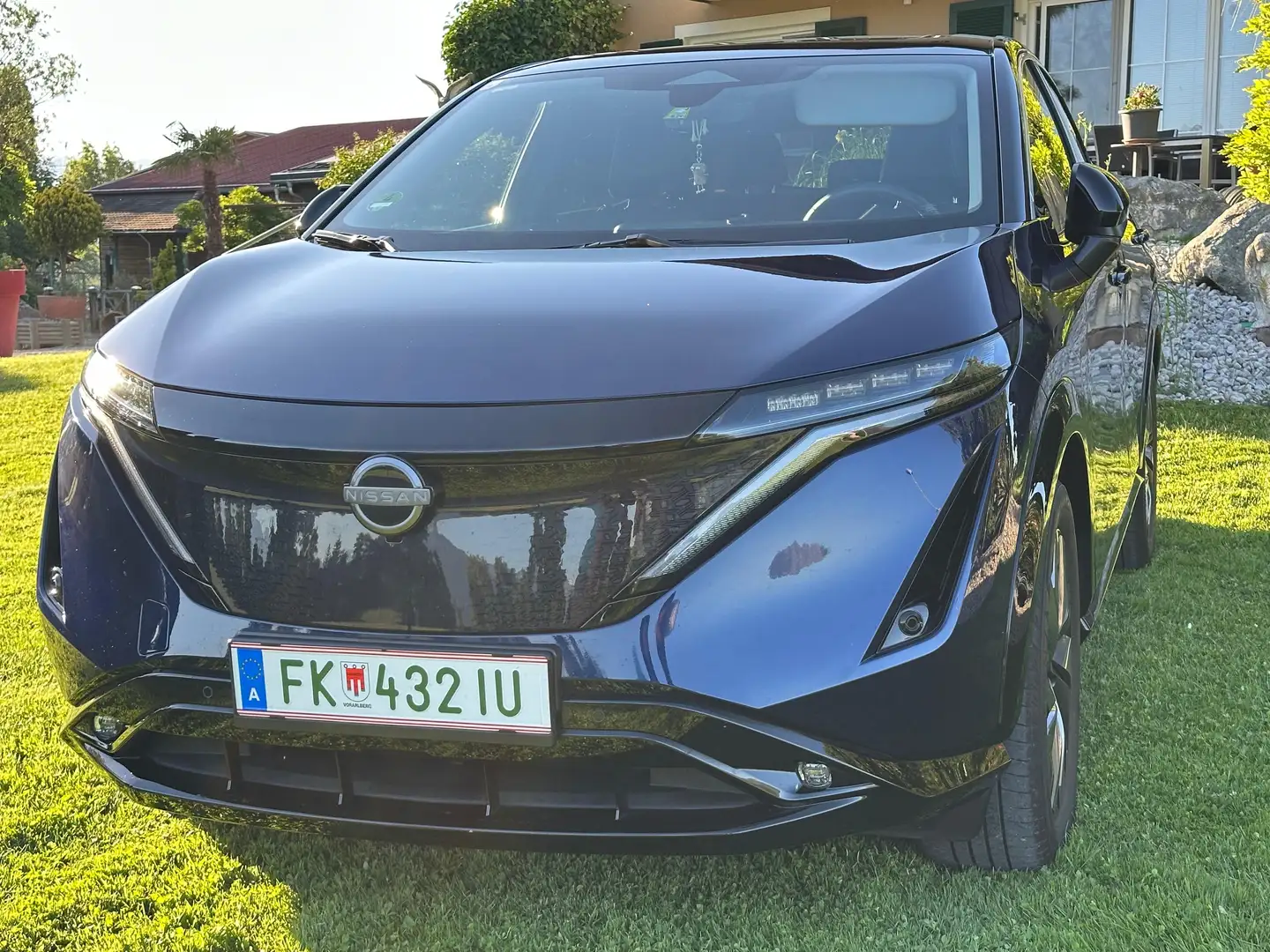 Nissan Ariya 63kWh Advance | 402km | Panorama | 8-fach bereift - 2