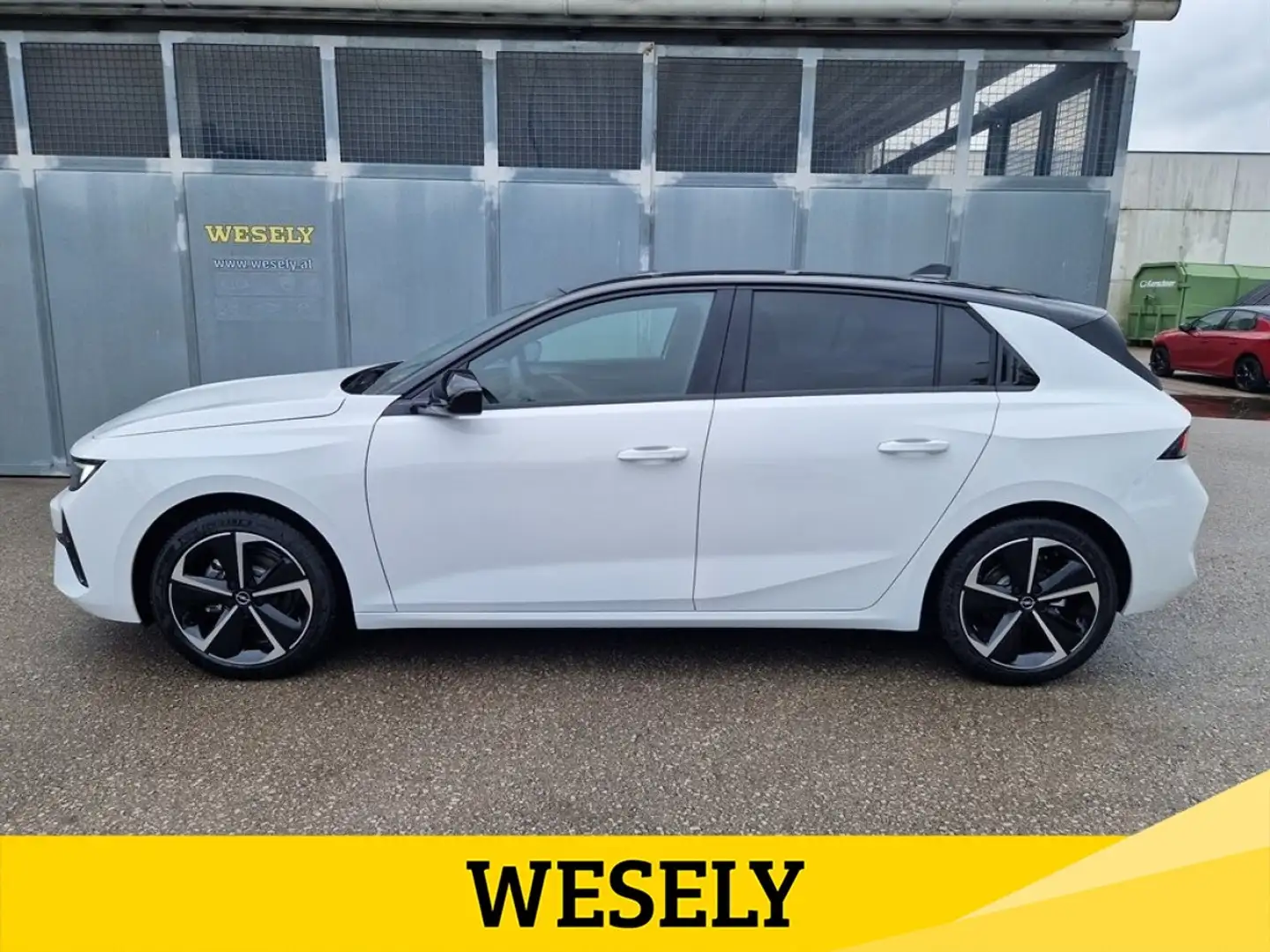 Opel Astra 1,2 Turbo GS Weiß - 2