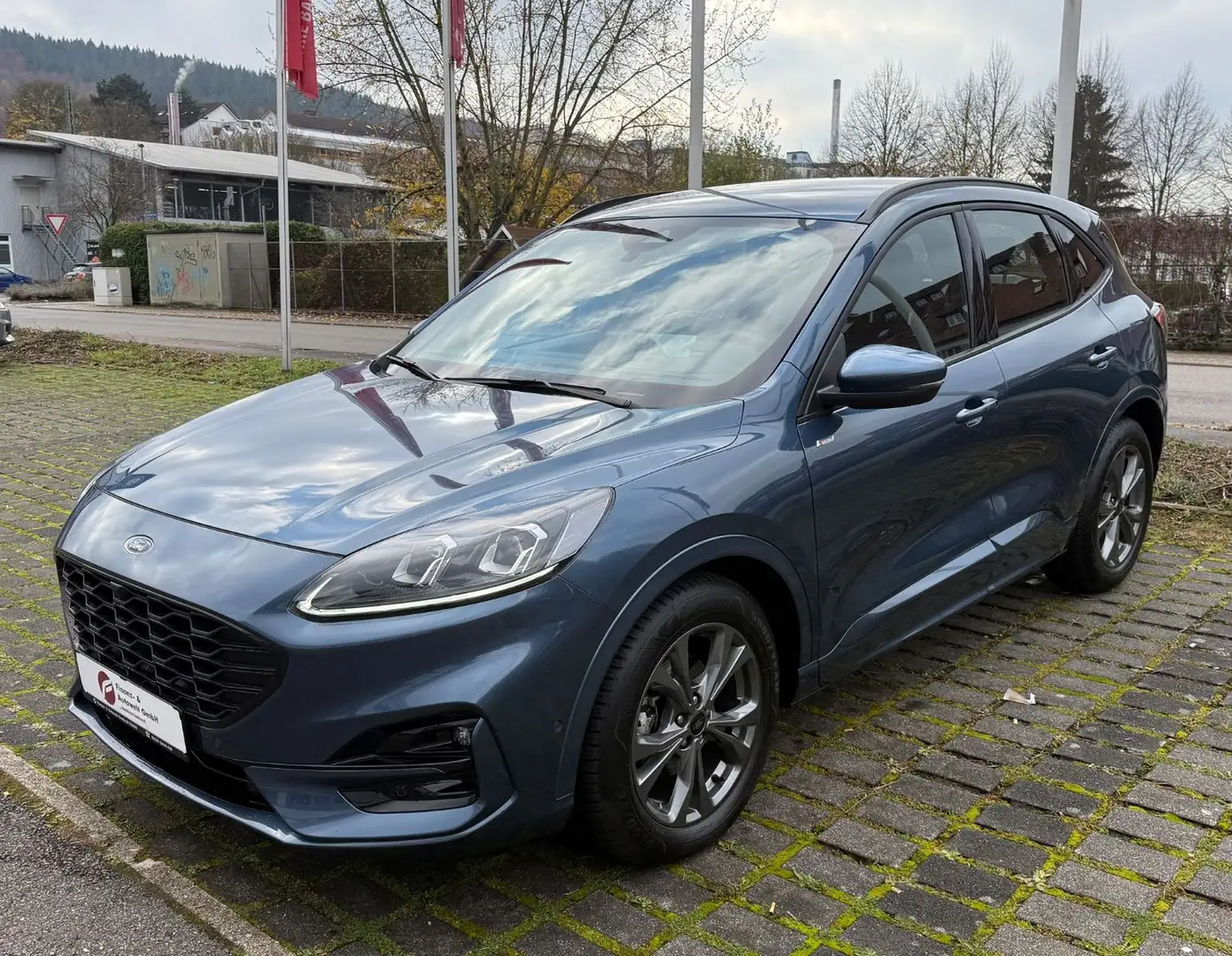 Ford Kuga 1.5 ST-Line/Automatik/AHK/HeadUp/LED Blau - 1