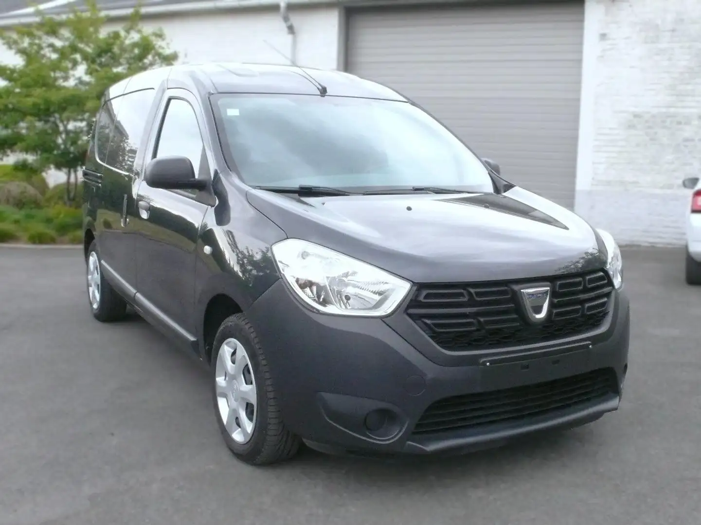 Dacia Dokker D - 78.364 km - airco - navi - 9450 euro Gris - 1