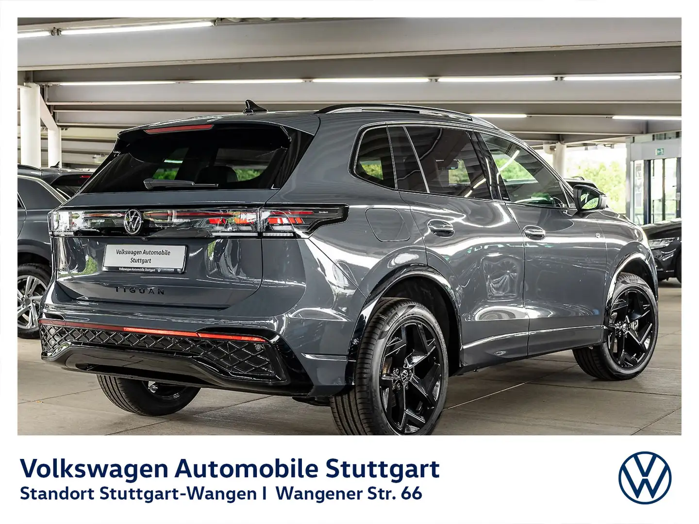 Volkswagen Tiguan R-Line 2.0 TDI DSG Navi LED Kamera Pano Grau - 2