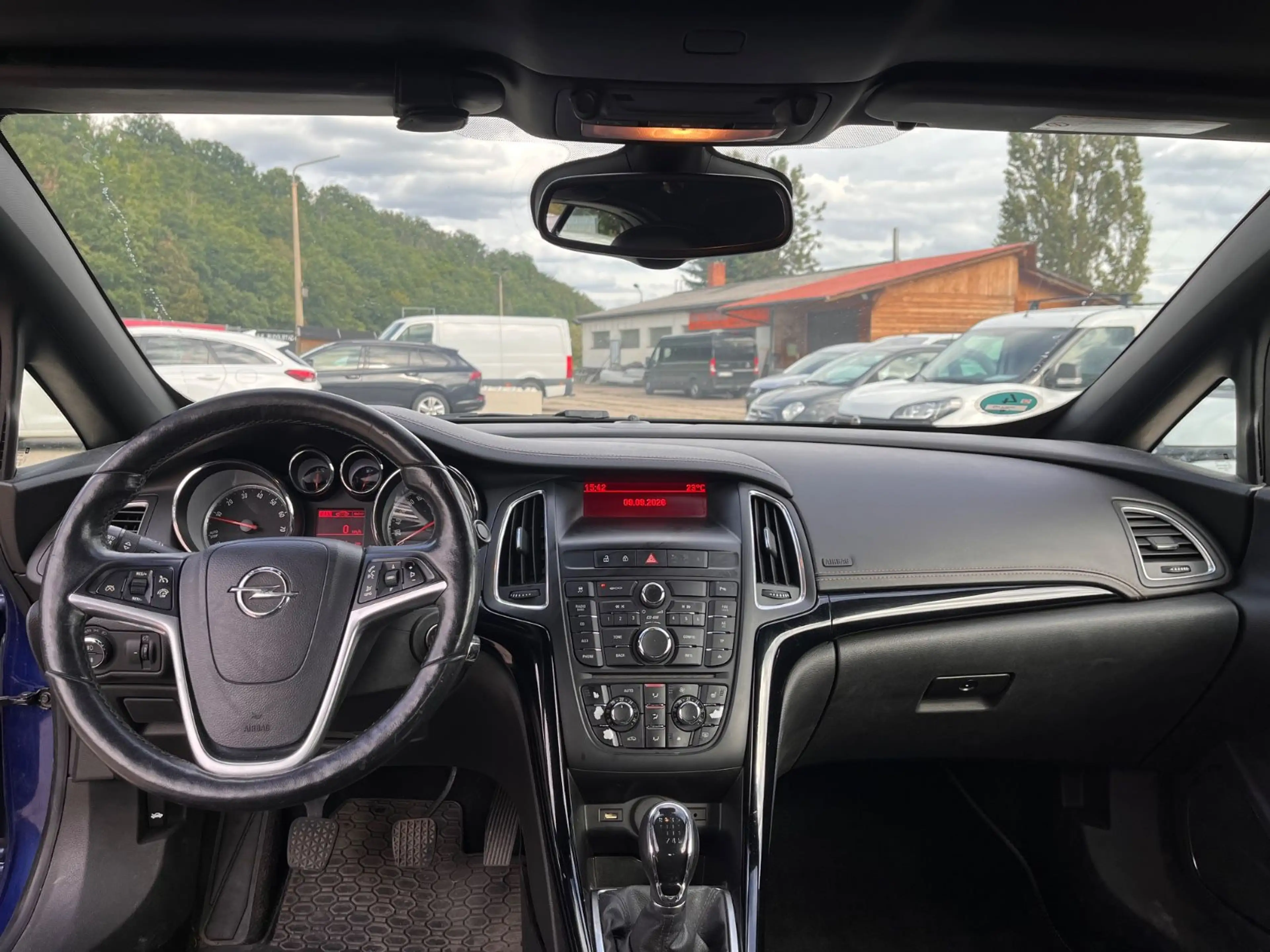 Opel Cascada Innovation Cabrio Klima PDC Leder — photo 11