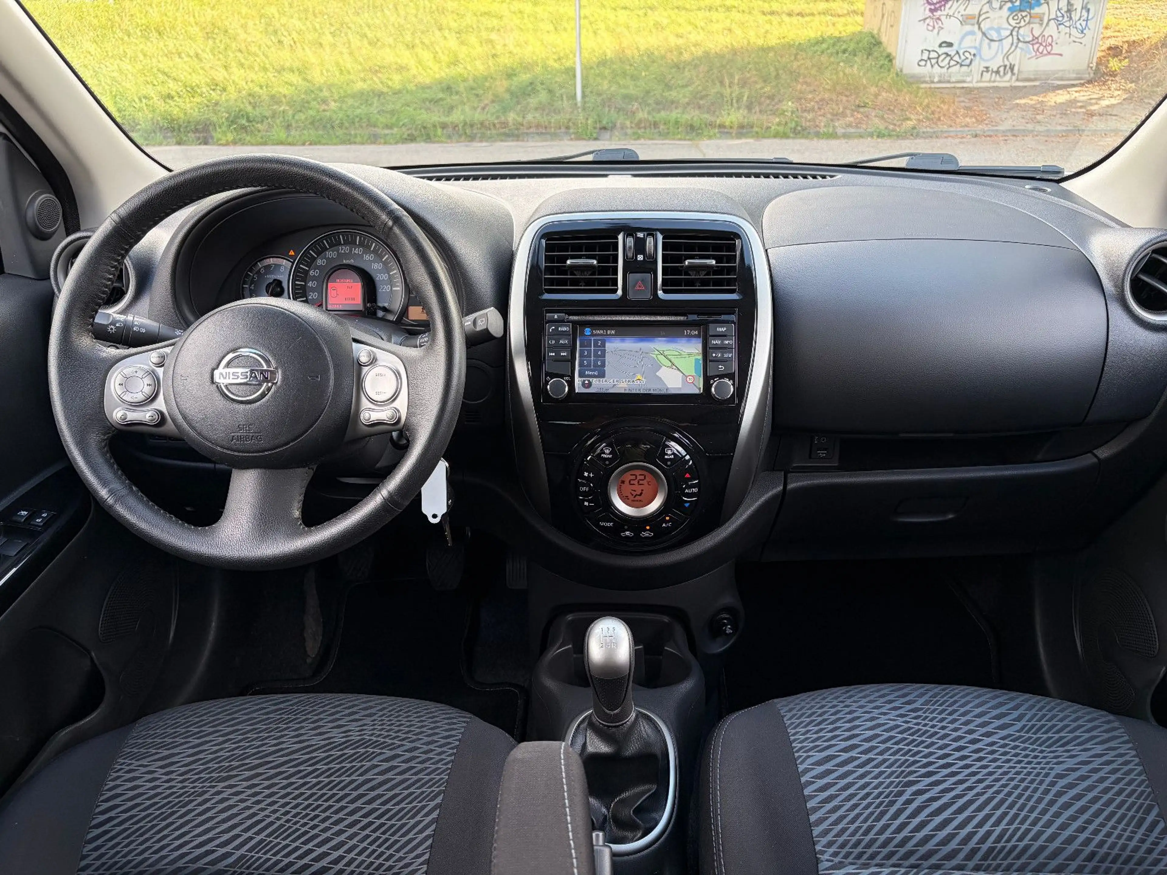 Nissan Micra N-Tec/1.Hand/Navi/Klima/Sitzheizung/PDC — photo 11