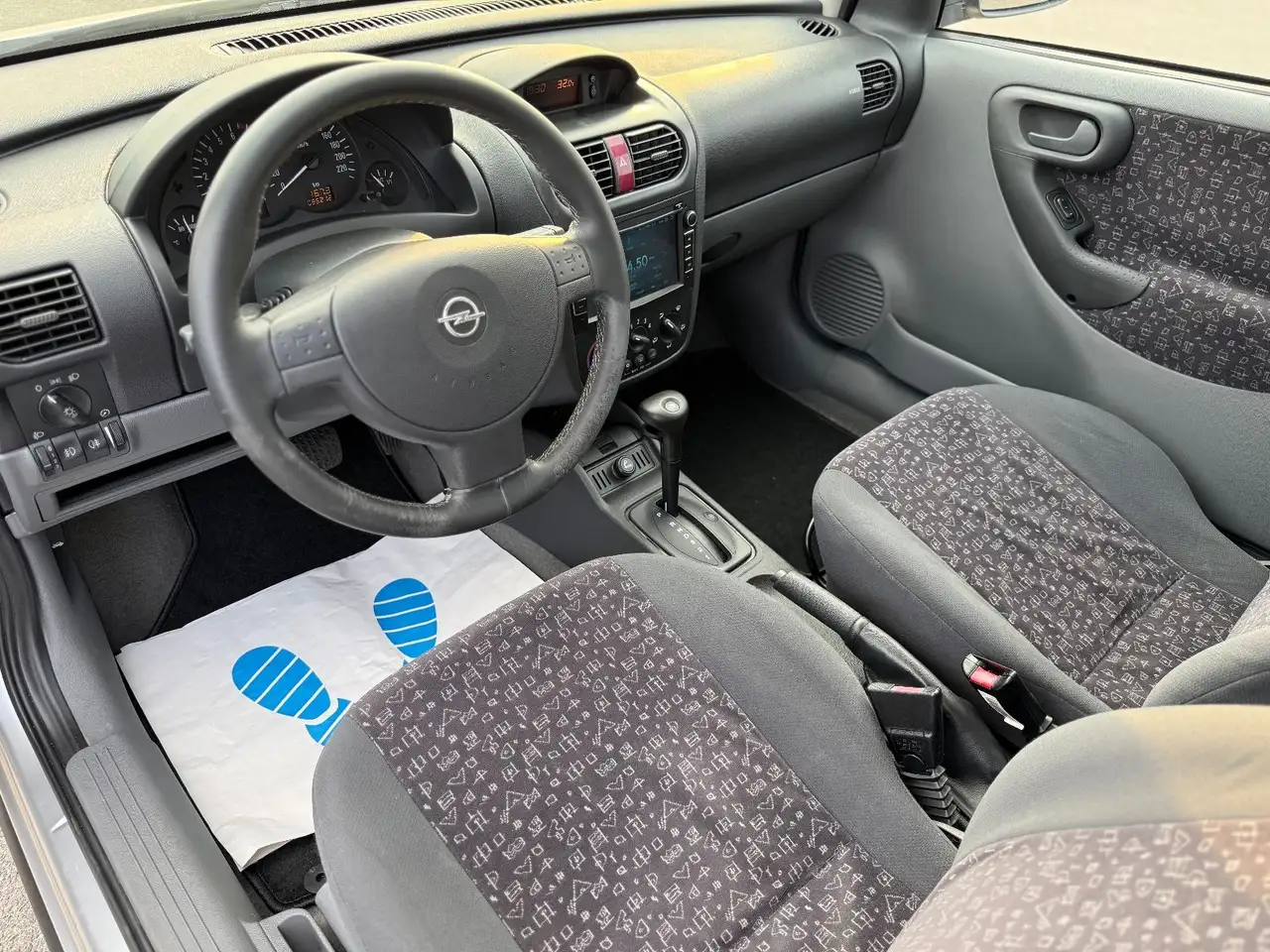 Opel Corsa C 1.4 16V Elegance *VOLLAUTOMATIK*, foto 9