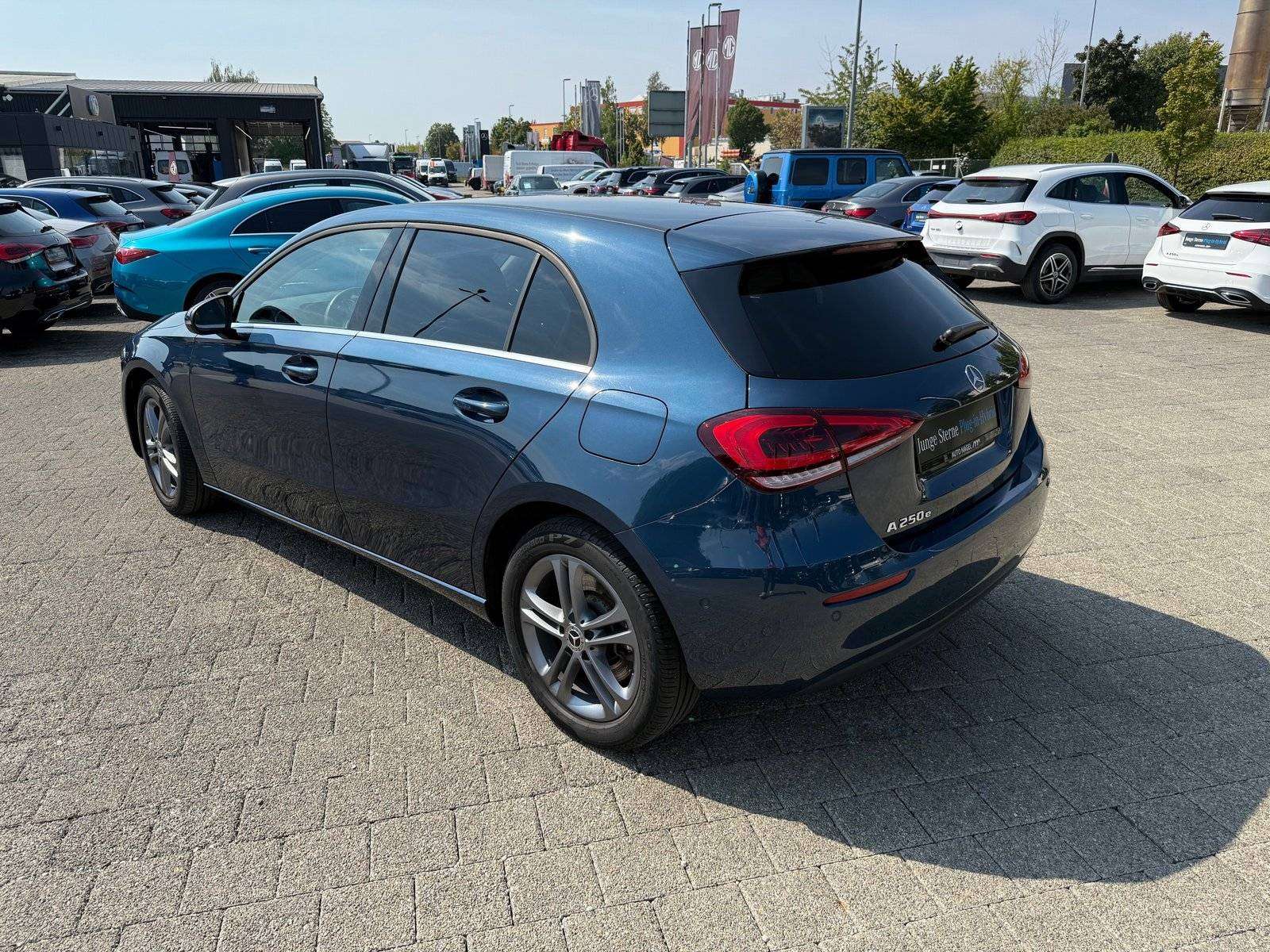 Mercedes-Benz A 250