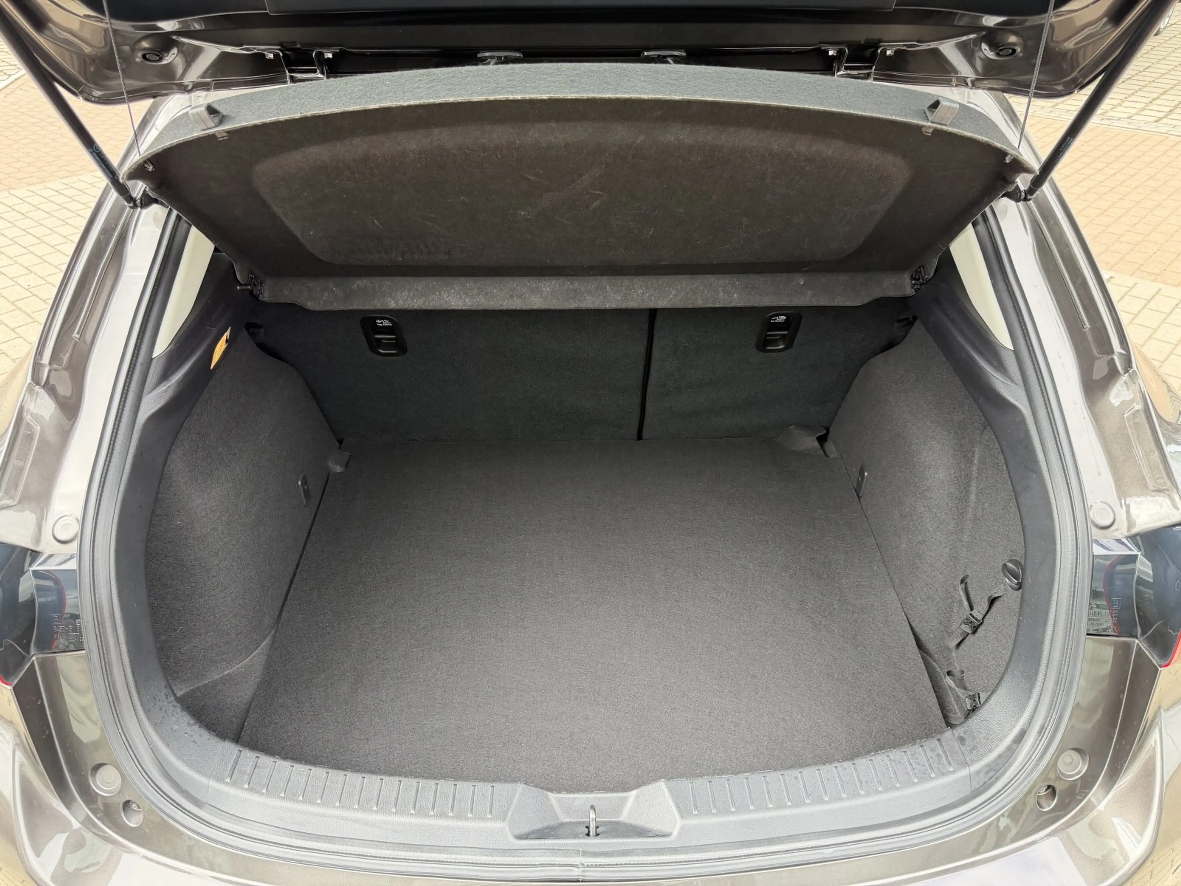 Mazda 3 2.0 120 NAKAMA /KAMERA/SHZ/NAVI — photo 14