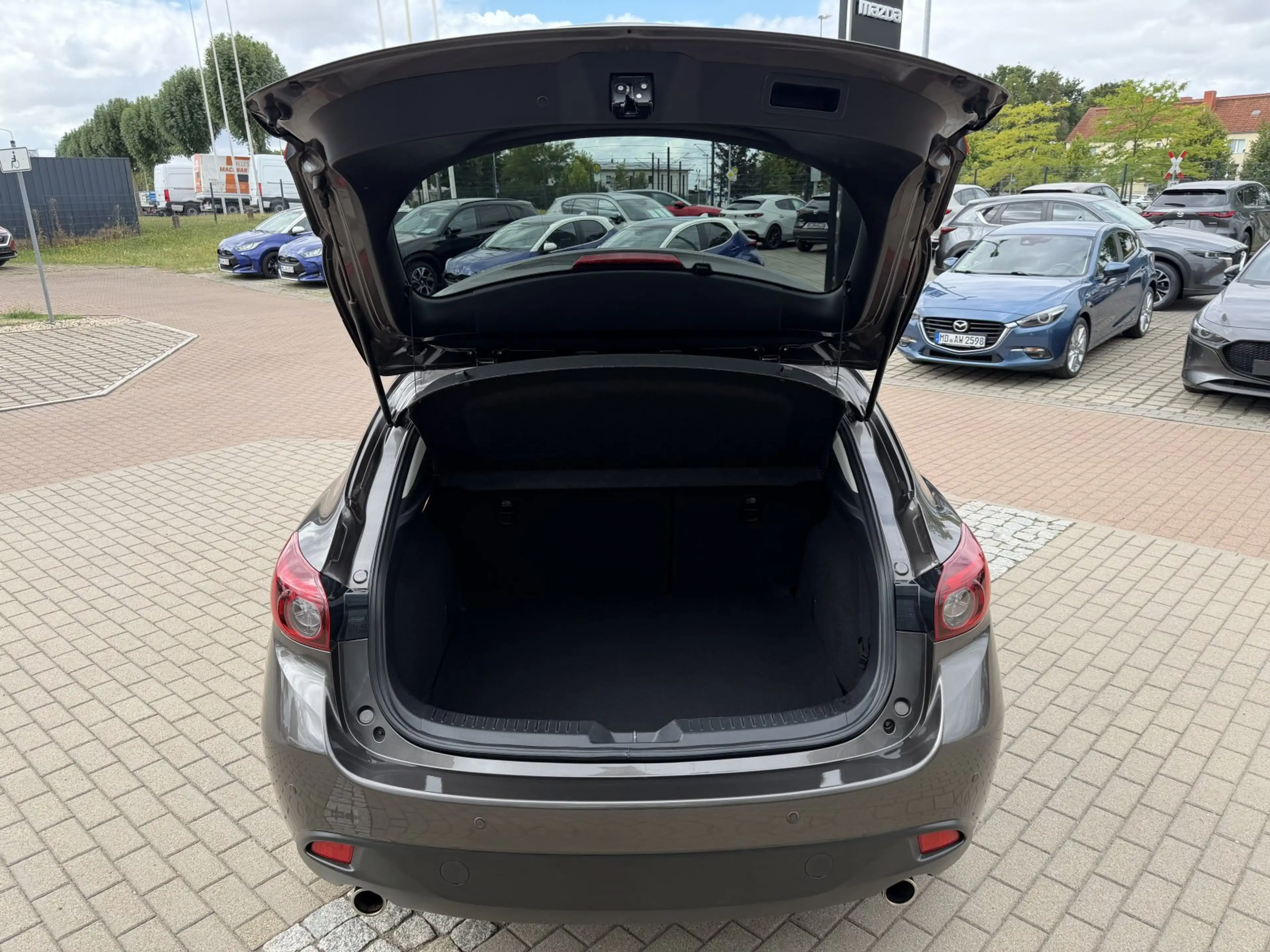 Mazda 3 2.0 120 NAKAMA /KAMERA/SHZ/NAVI — photo 13