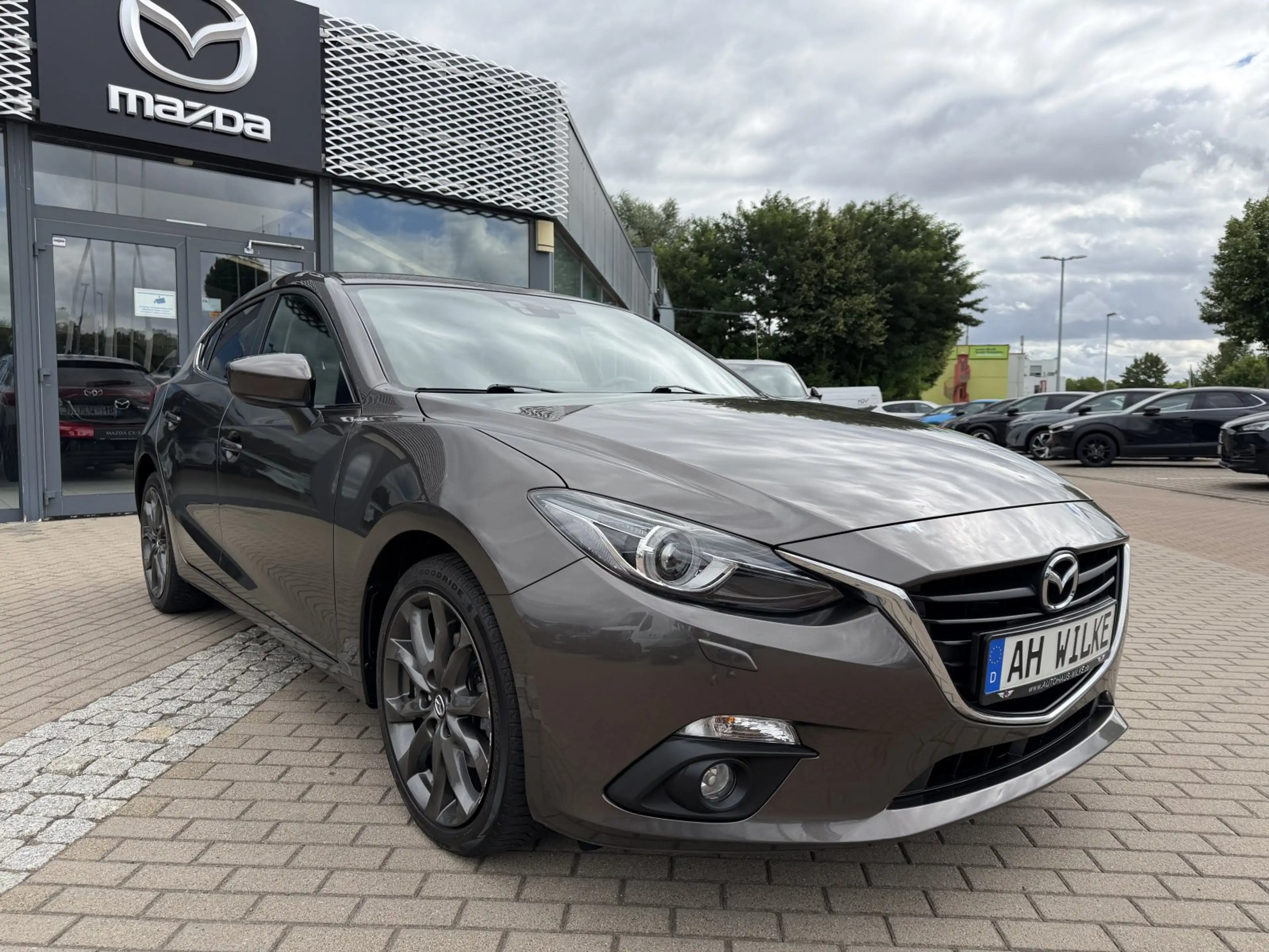 Mazda 3 2.0 120 NAKAMA /KAMERA/SHZ/NAVI — photo 9