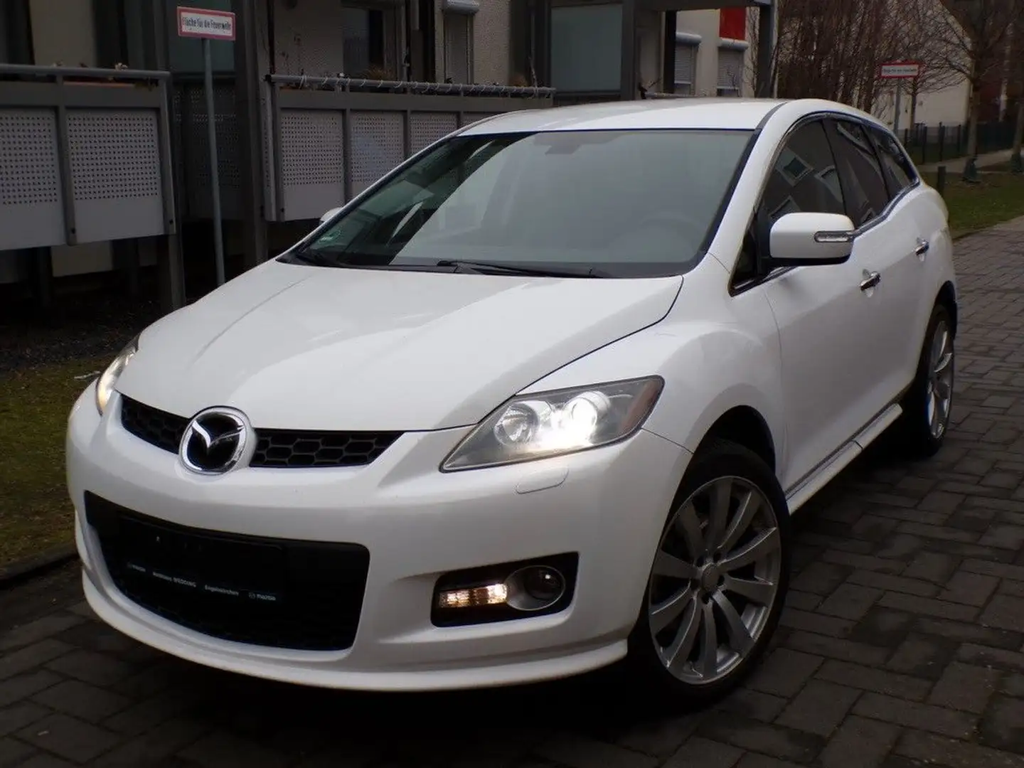 Mazda CX-7 Expression 4X4/Leder/BOSE/Kam/SHZ/Navi/20.Z Weiß - 1