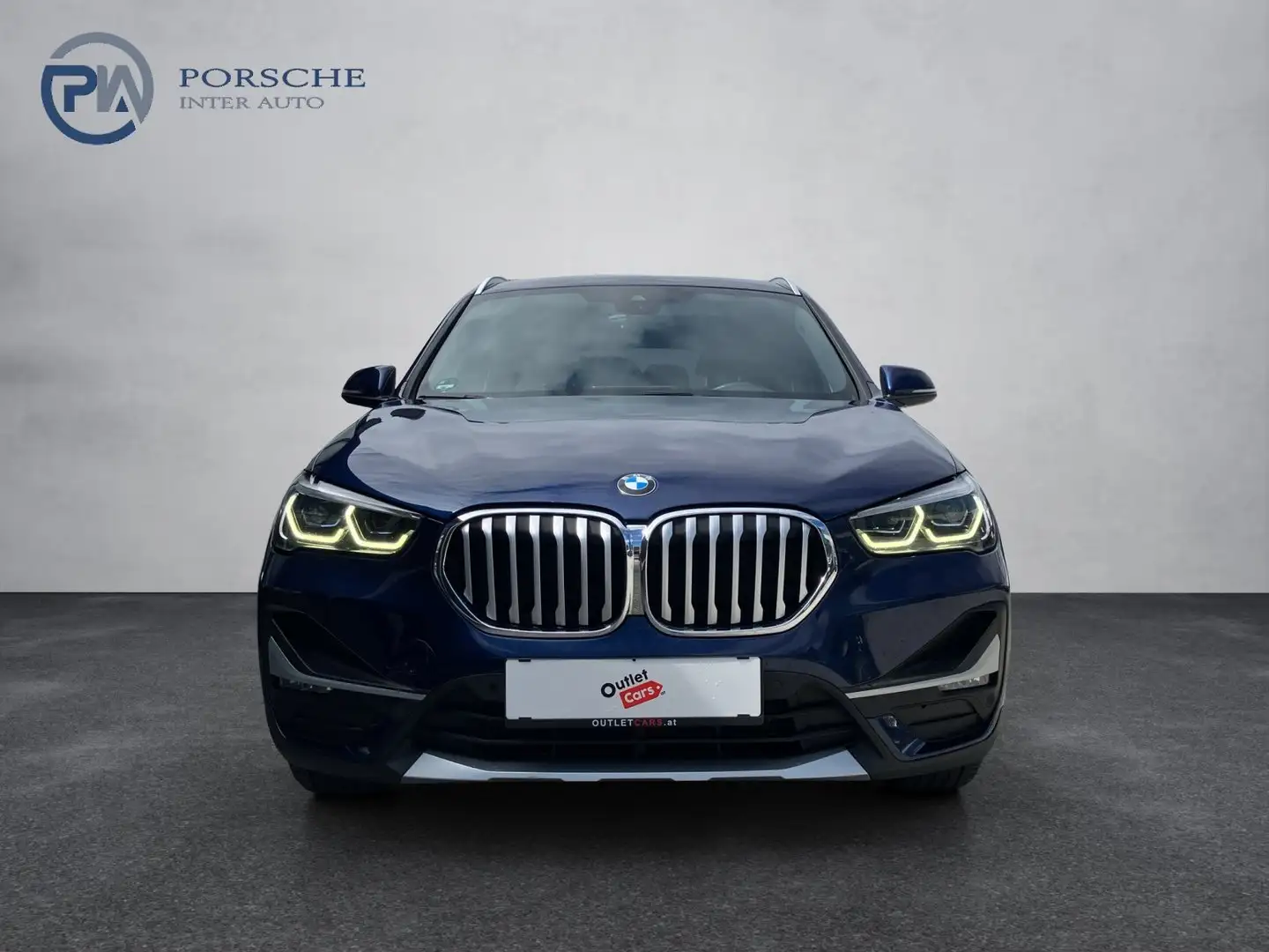 BMW X1 xDrive 20d Aut. Blauw - 2
