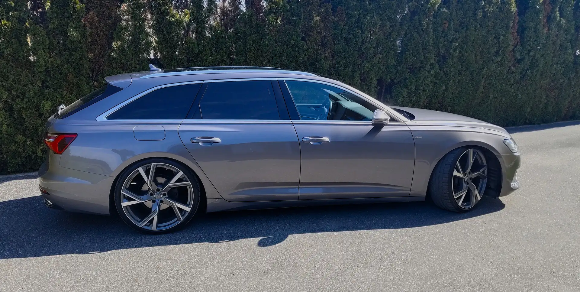 Audi A6 Audi A6 Avant 40TDI, Virtual, s-line, AHV, 22Zoll, Pano Grau - 2