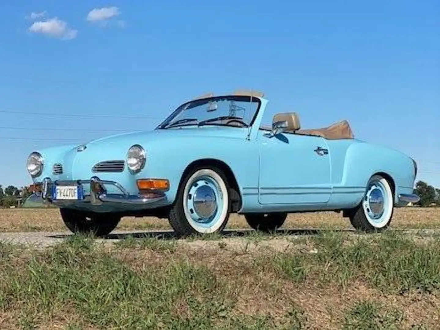 Volkswagen Karmann Ghia Cabriolet Albastru - 1