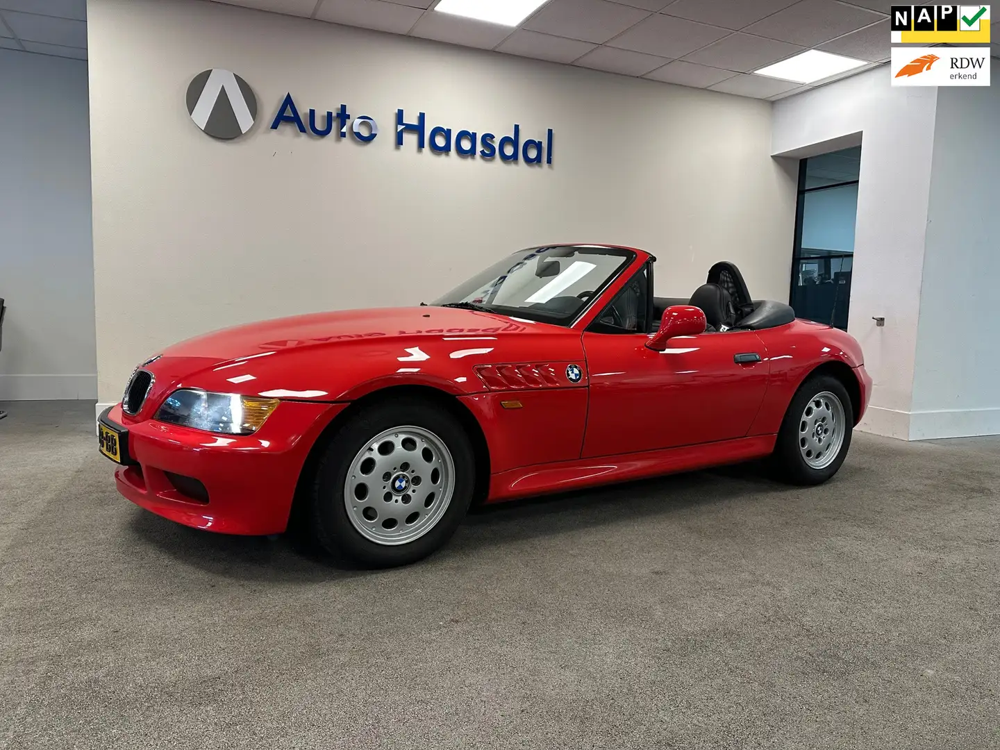 BMW Z3 Roadster 1.8|NIEUWSTAAT|LIEFHEBBERSAUTO|NL MET NAP Rood - 1