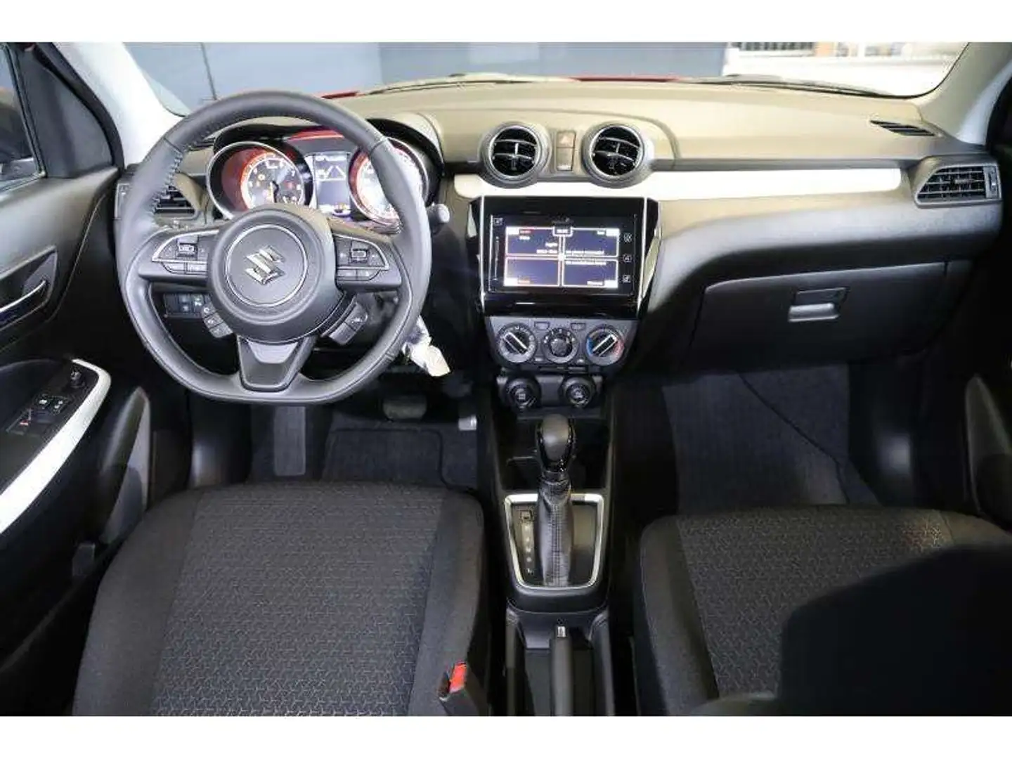 Suzuki Swift GL+ CVT Rouge - 2