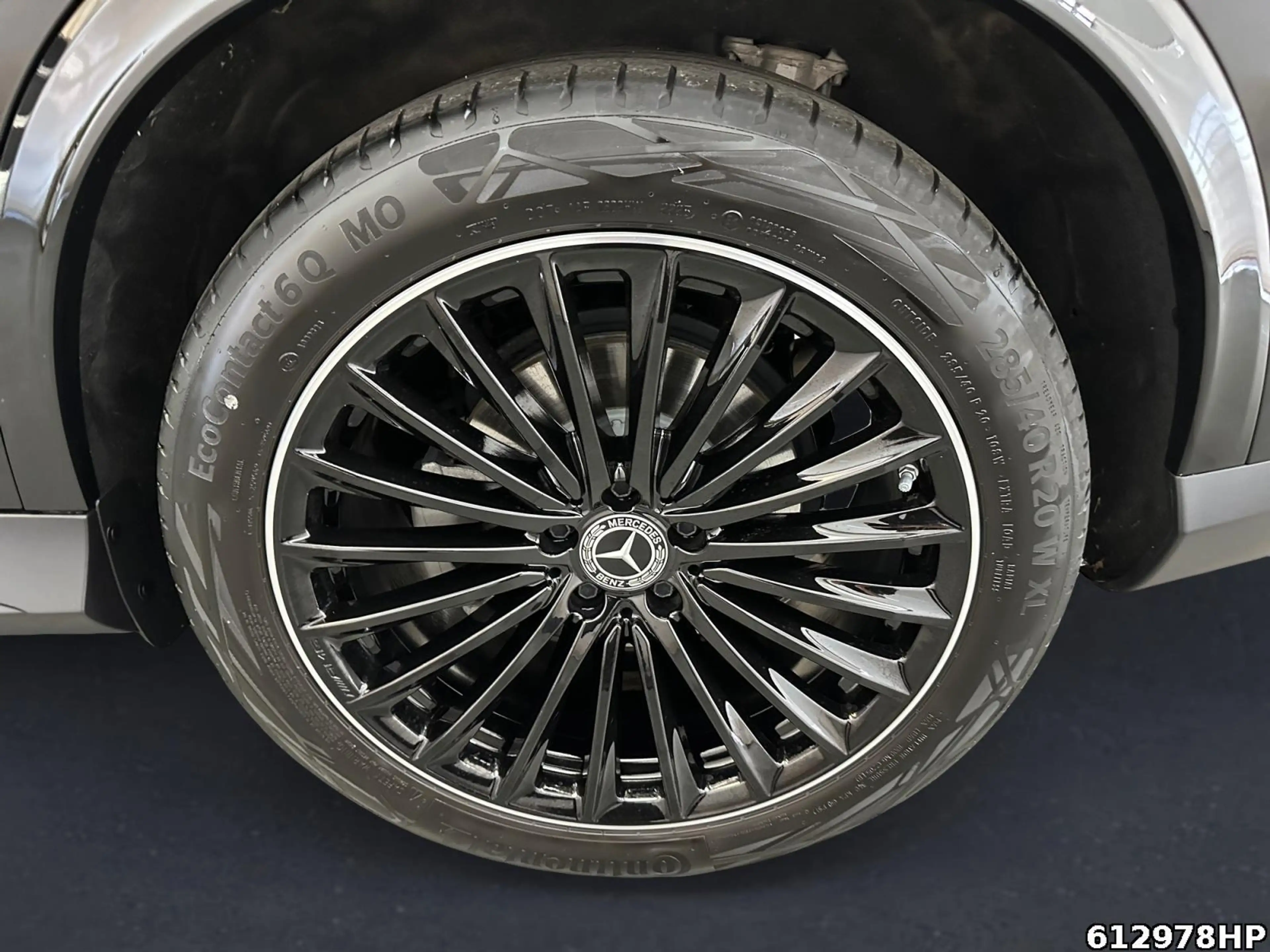 Mercedes-Benz GLC 300 4M AMG Coupé AHK Pano HUD Burmester Nigh — photo 5