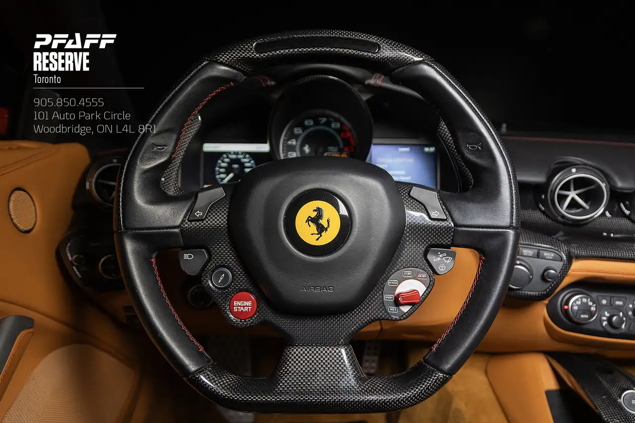 Ferrari F12 снимка Ferrari F12