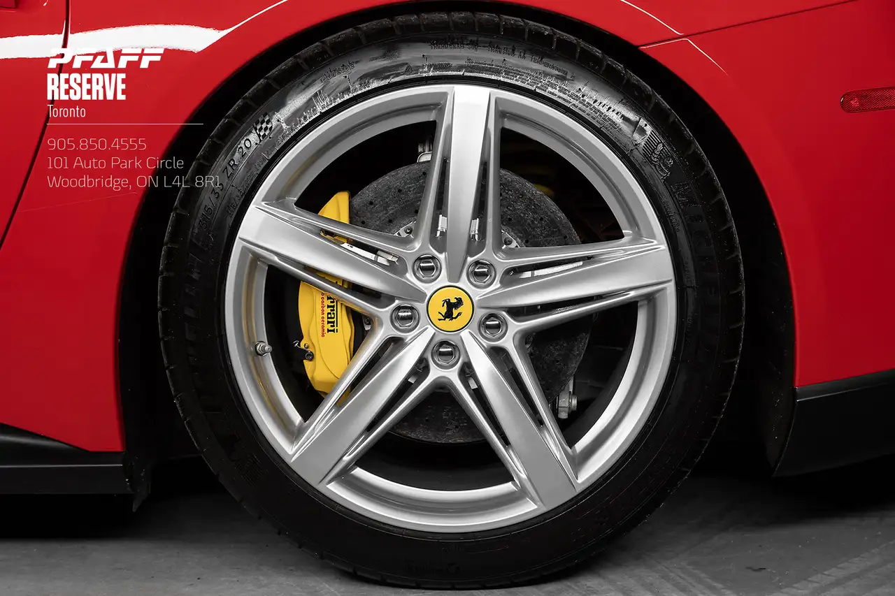 Ferrari F12 снимка Ferrari F12