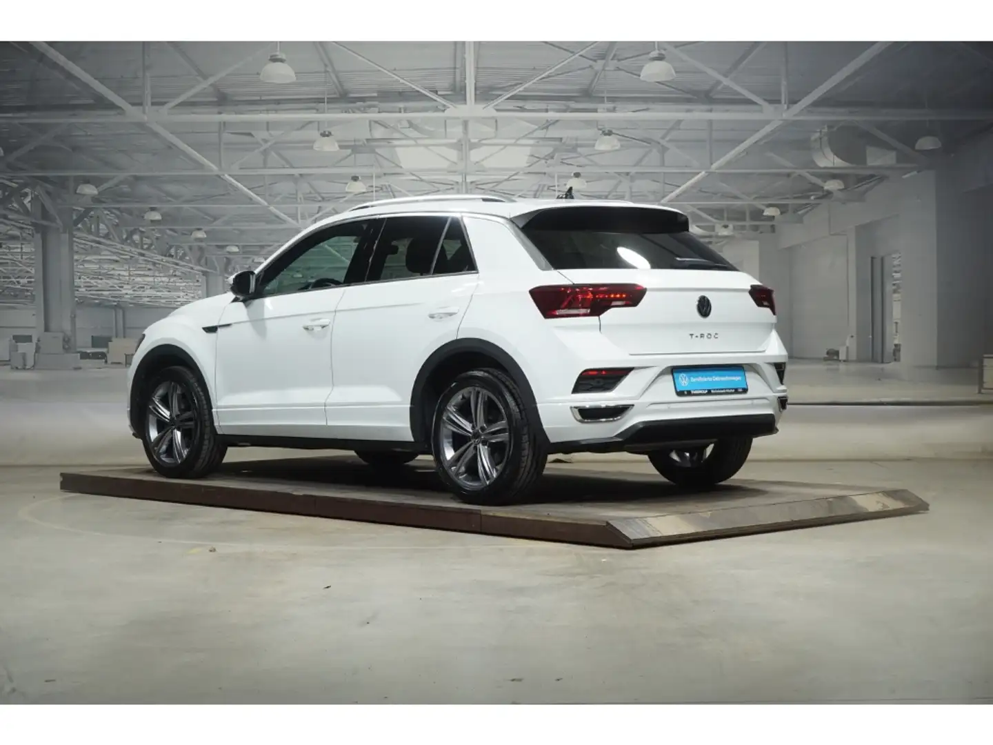 Volkswagen T-Roc Sport 1.5 TSI R-Line 18 Zoll ACC KAMERA LED Weiß - 2