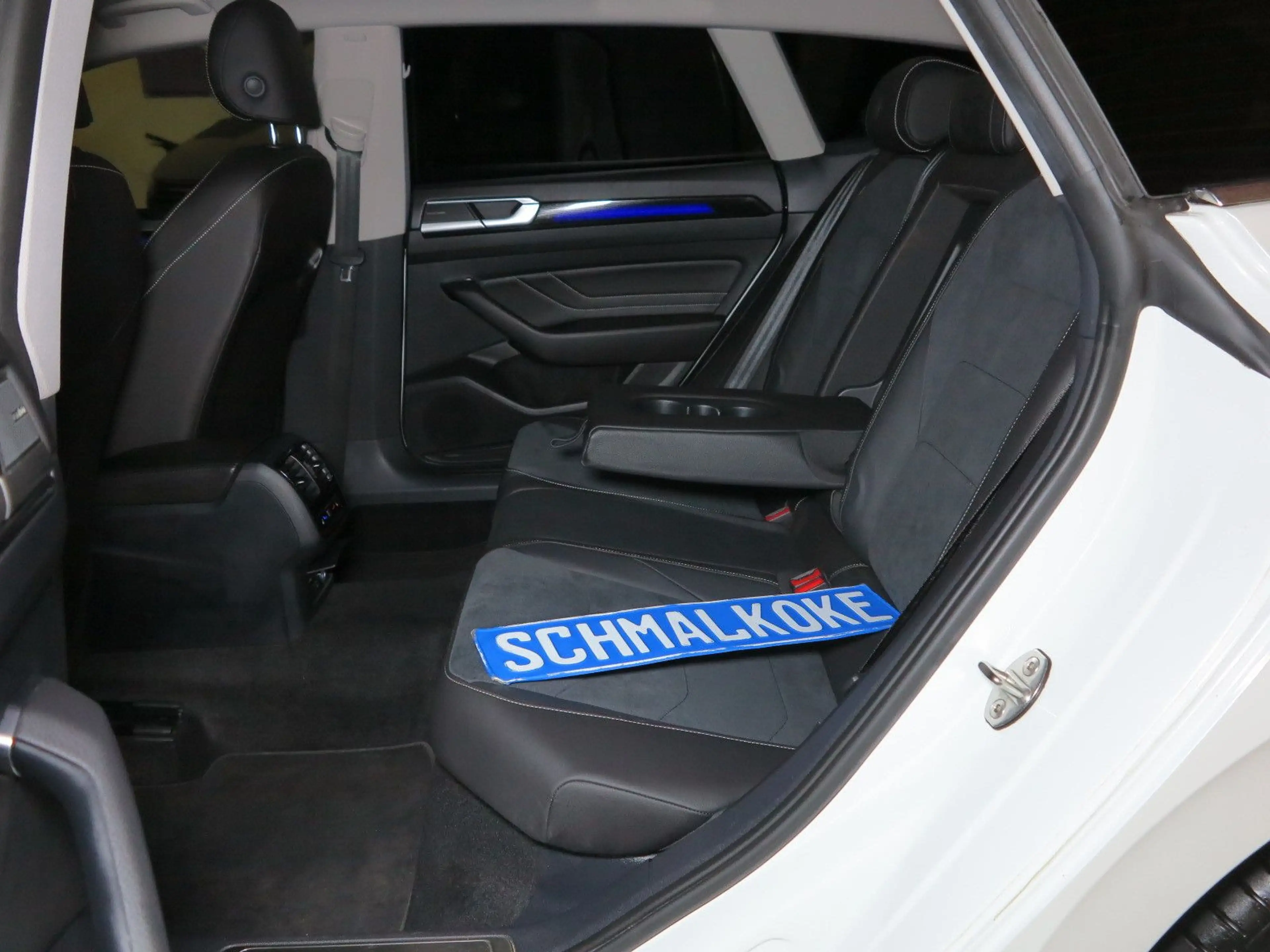 Volkswagen Arteon Shooting Brake 2.0 TDI DSG7 Elegance eSAD — photo 5